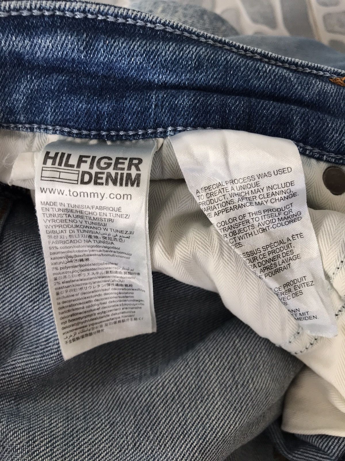 Tommy Hilfiger Vintage Hilfiger Denim Distressed Jeans Size US 32 / EU 48 - 13 Thumbnail