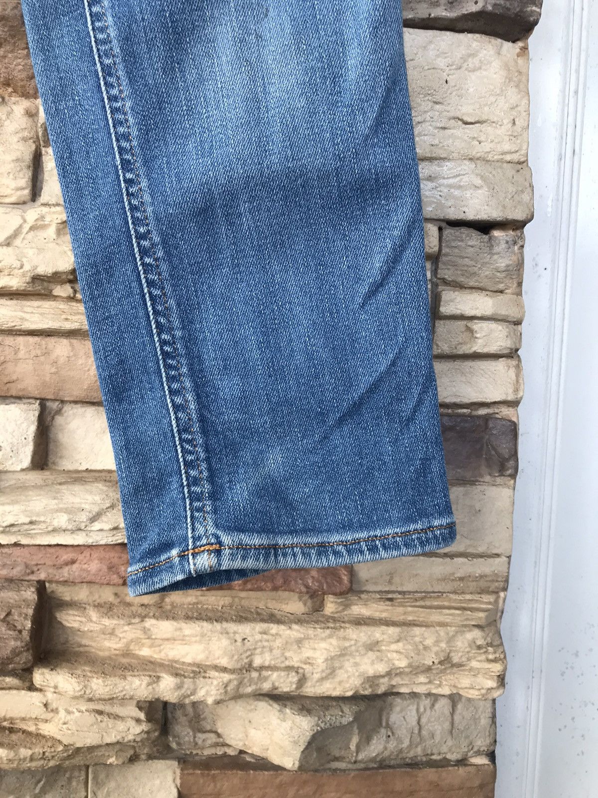 Tommy Hilfiger Vintage Hilfiger Denim Distressed Jeans Size US 32 / EU 48 - 8 Thumbnail
