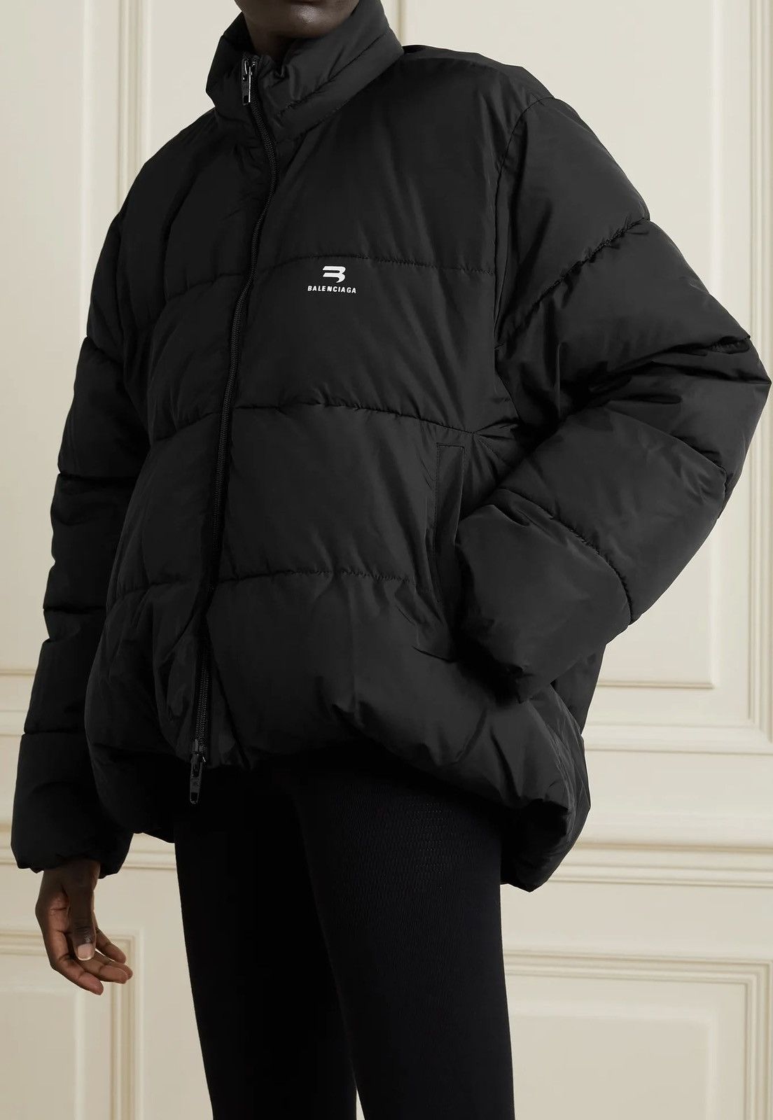 Balenciaga Balenciaga C-Shape Puffer Jacket Size US S / EU 44-46 / 1 - 2 Thumbnail