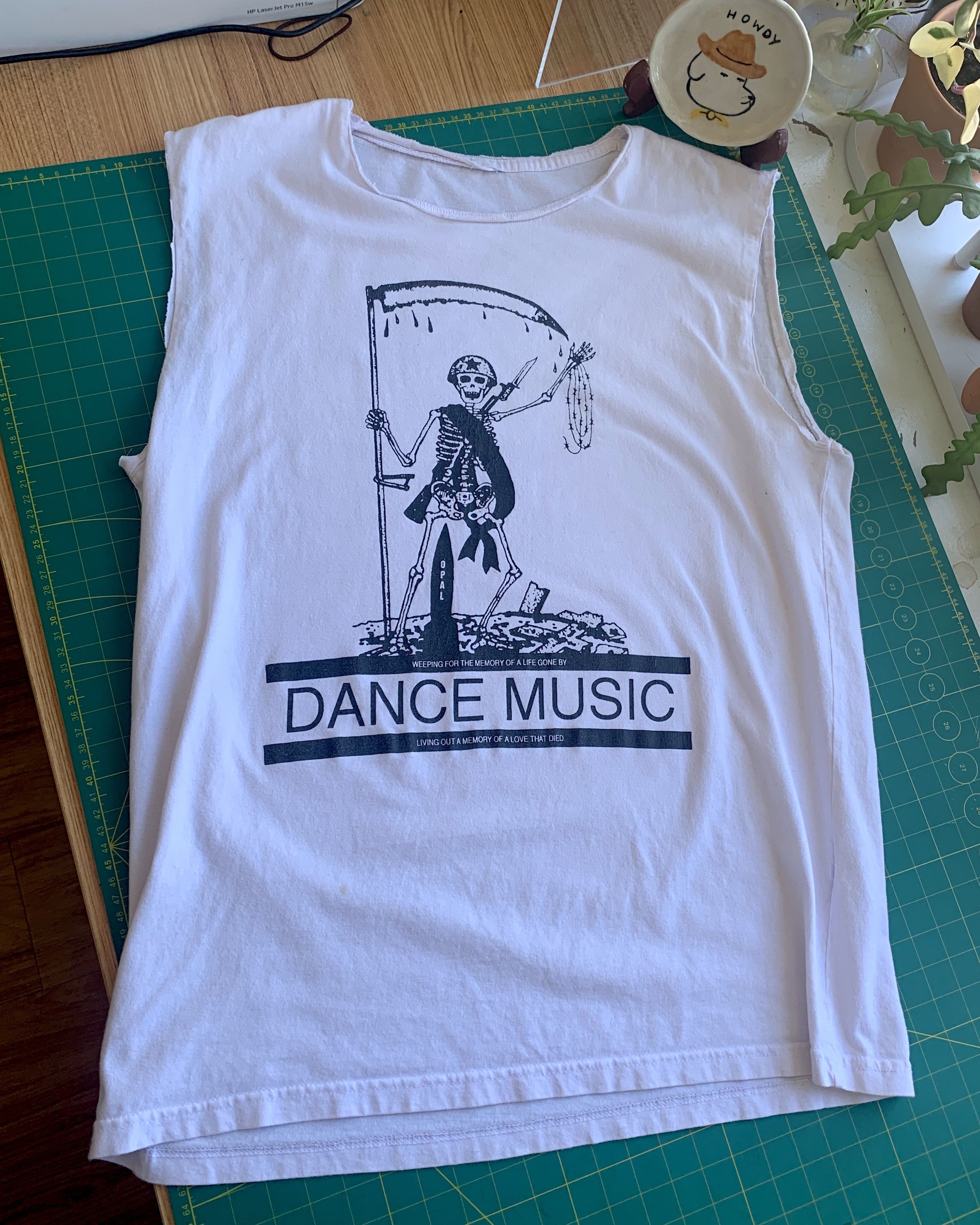 Other OPAL TAPES rave merch : cutoff t-shirt Size US M / EU 48-50 / 2 - 1 Thumbnail