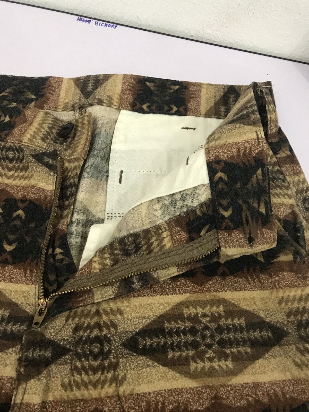 Native Native printed cropped pant nice design Size US 32 / EU 48 - 8 Thumbnail