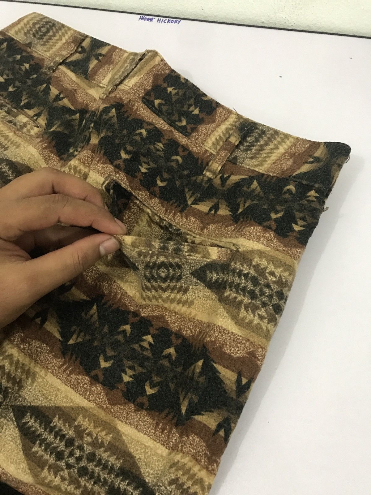 Native Native printed cropped pant nice design Size US 32 / EU 48 - 9 Thumbnail