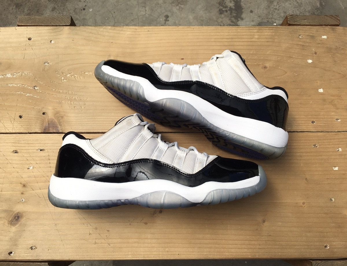 Jordan Brand × Nike Nike Air Jordan 11 Low BG Concord 2013 Size US 7 / EU 40 - 15 Thumbnail