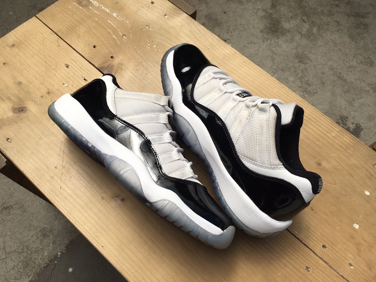 Jordan Brand × Nike Nike Air Jordan 11 Low BG Concord 2013 Size US 7 / EU 40 - 17 Thumbnail