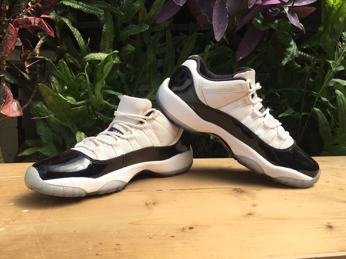 Jordan Brand × Nike Nike Air Jordan 11 Low BG Concord 2013 Size US 7 / EU 40 - 6 Thumbnail