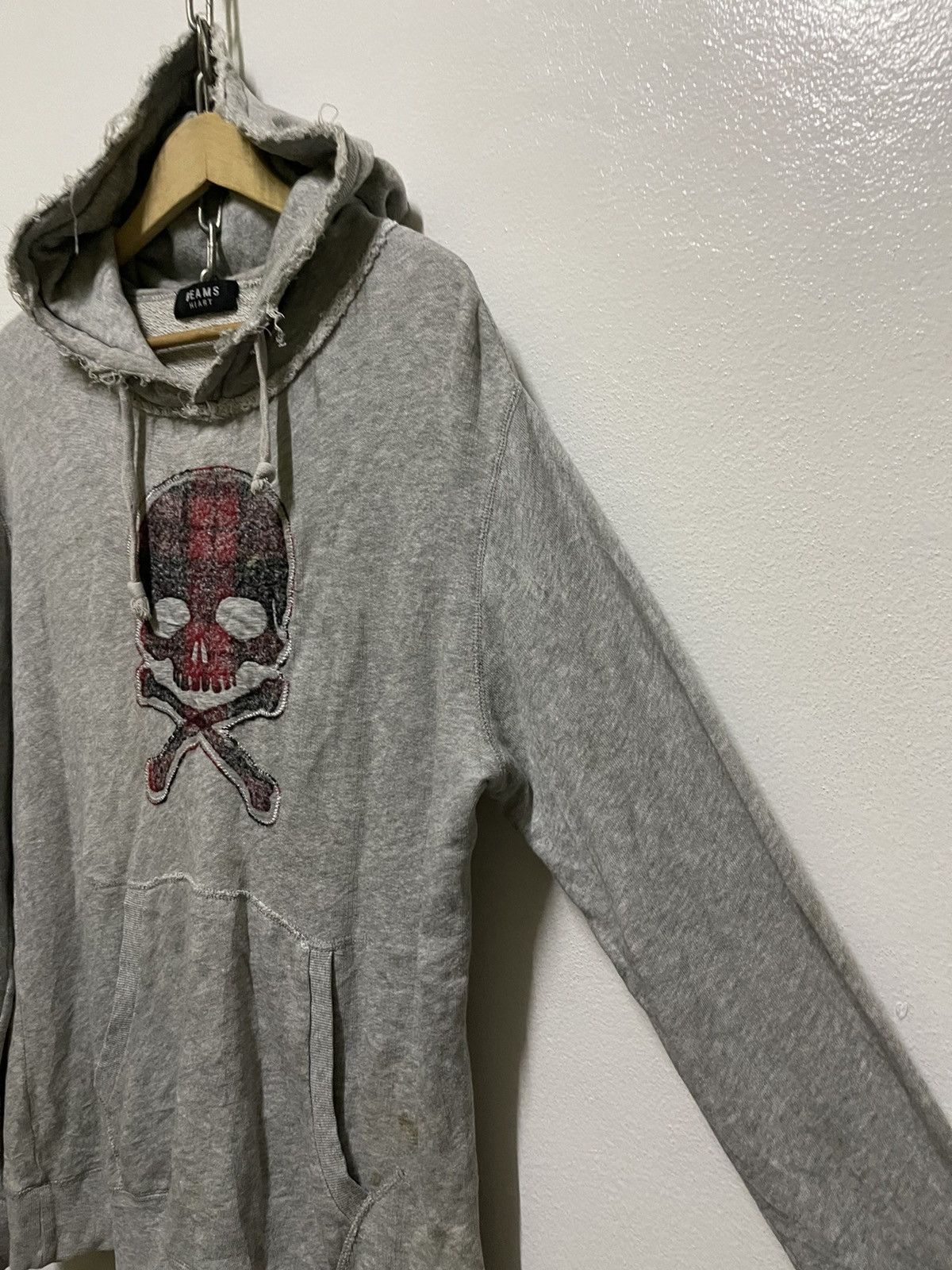 Beams Plus × Japanese Brand Beams Hearts Skull Distressed Hoodie Size US L / EU 52-54 / 3 - 8 Thumbnail