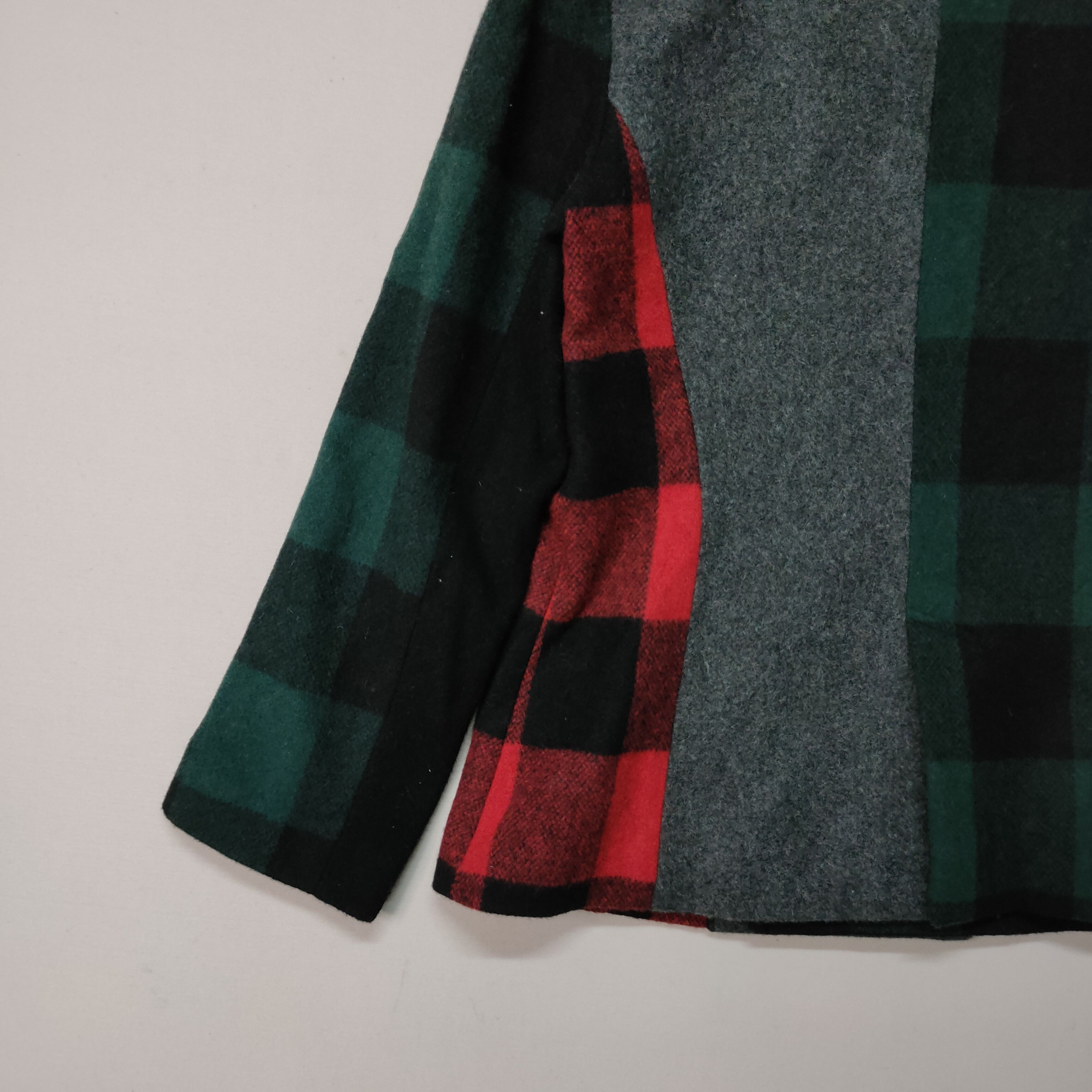 Vintage VINTAGE LOVER'S BIRTHDAY RED TARTAN CHECK DUFFLE COAT Size US S / EU 44-46 / 1 - 4 Thumbnail