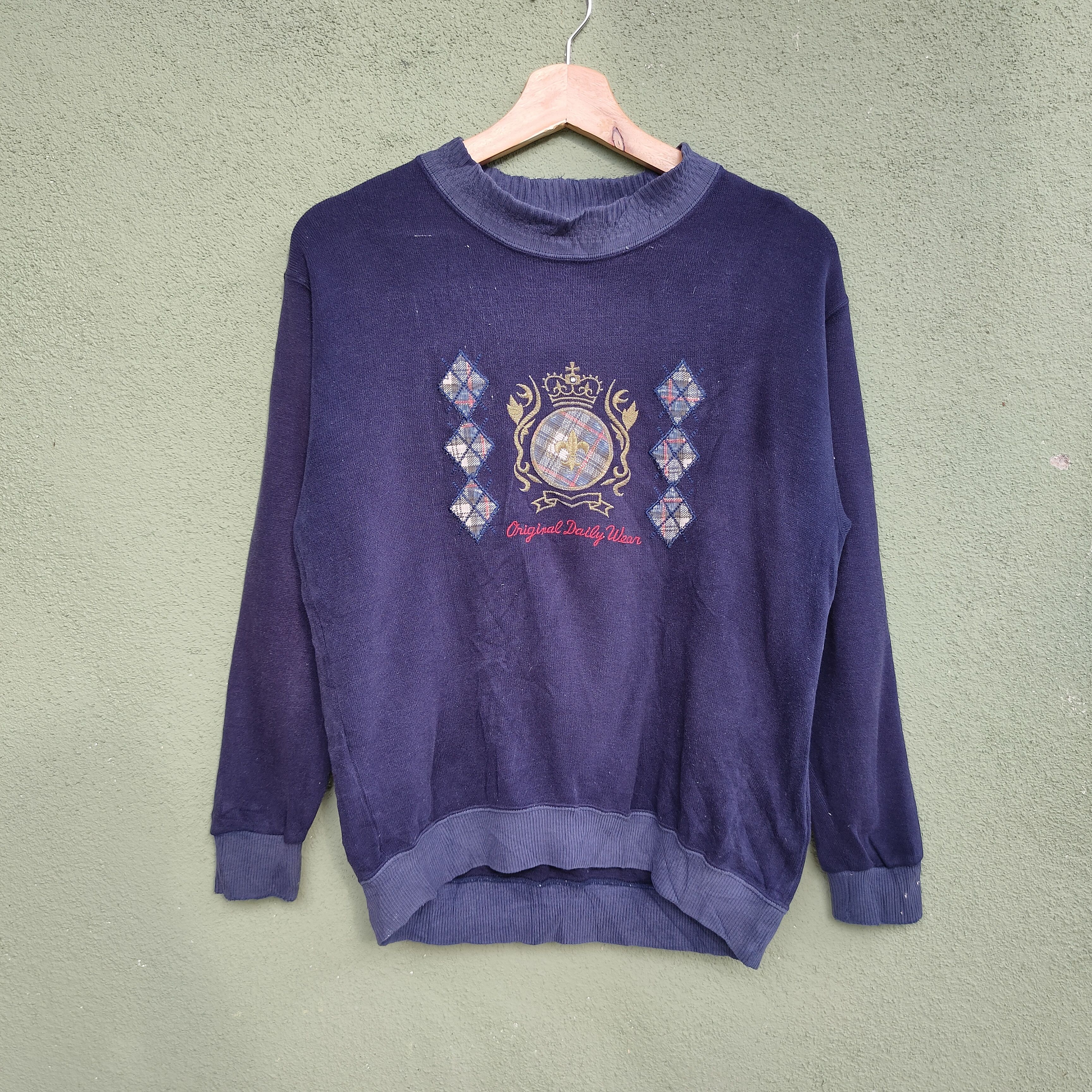 Vintage Wave Gal Original Daily Wear Sweatshirt
