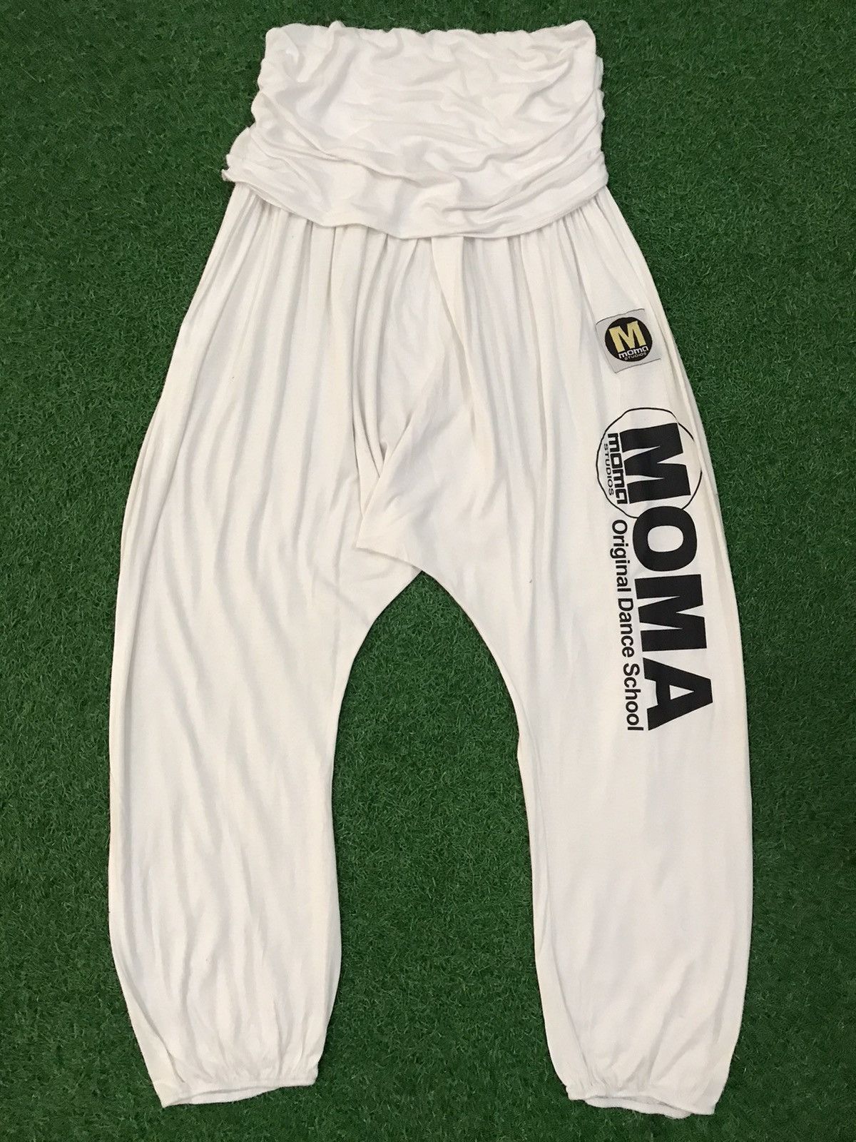 MoMA Moma Studio Dance Wear Size US 30 / EU 46 - 1 Thumbnail
