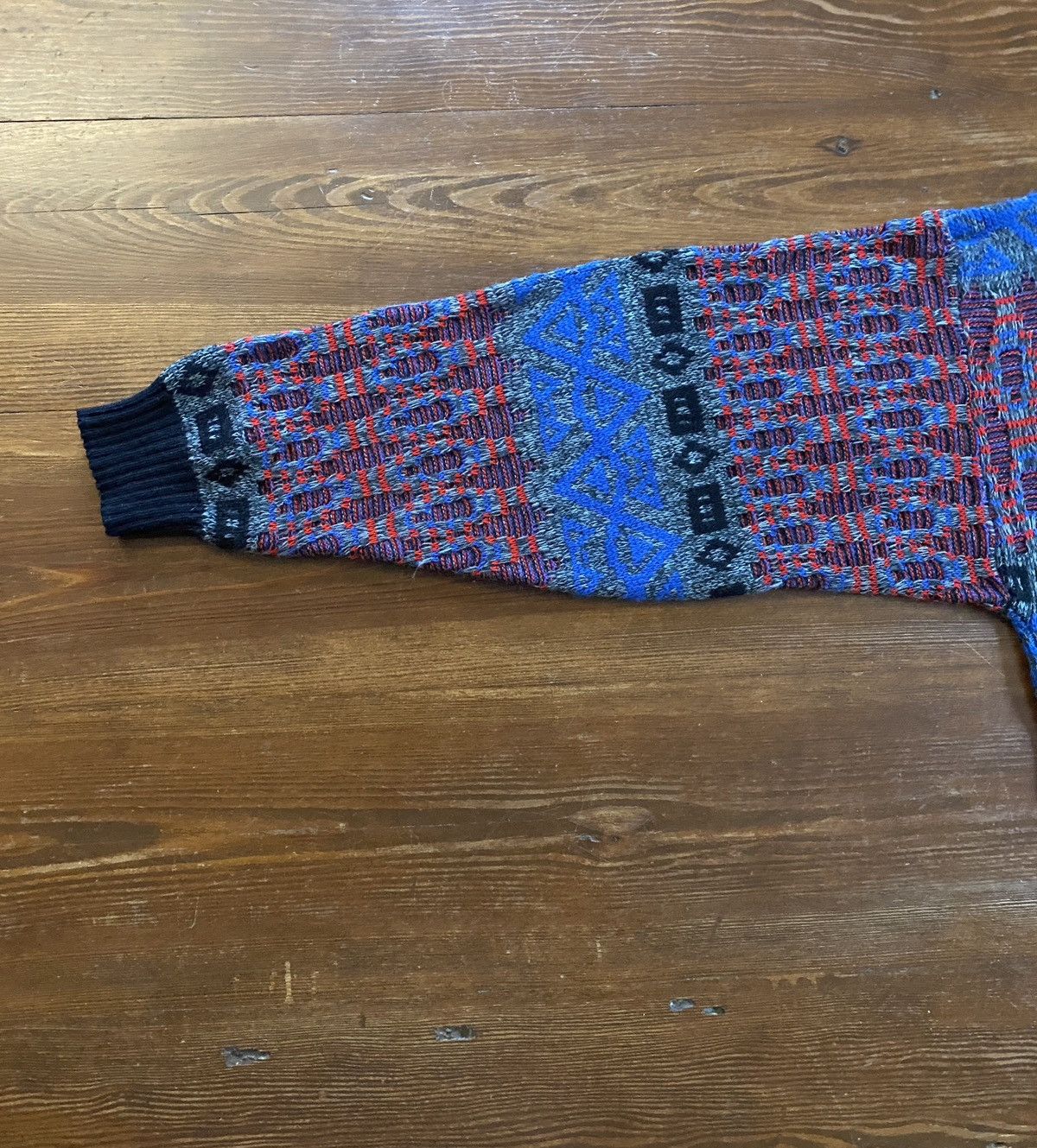 Vintage Vintage 80’s Wild Thunder Abstract 3D Knit Sweater Size US S / EU 44-46 / 1 - 11 Thumbnail