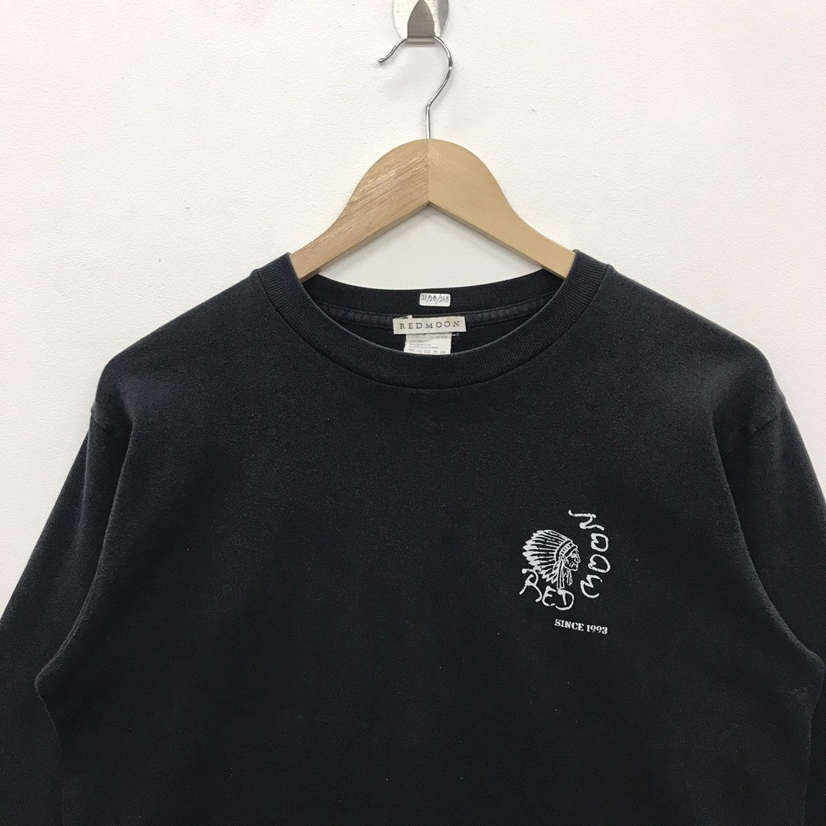 Japanese Brand × Redmoon Rare!! Redmoon Long Sleeve Tee Size US S / EU 44-46 / 1 - 3 Thumbnail