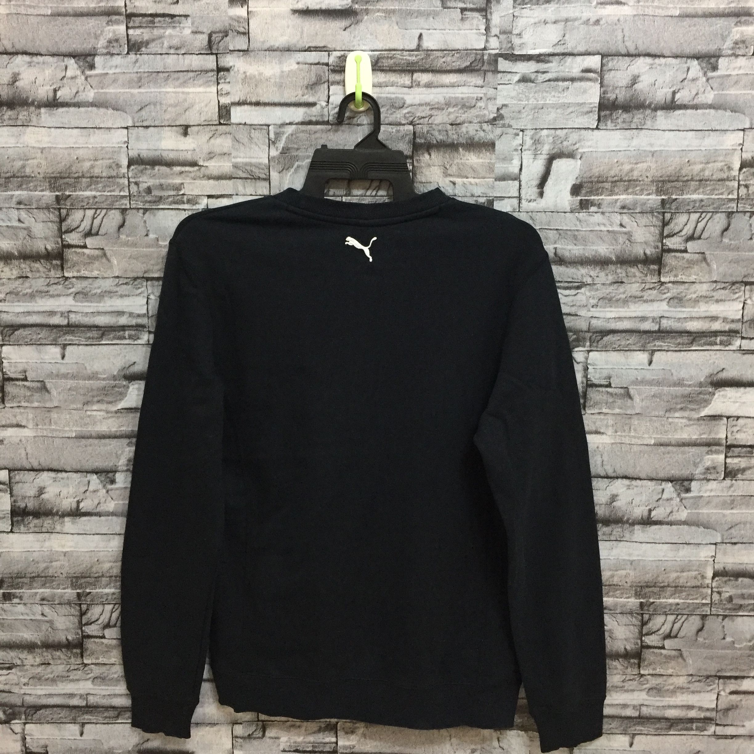 Puma Vintage Puma sweatshirt embroidered big logo size M black Size US M / EU 48-50 / 2 - 7 Thumbnail