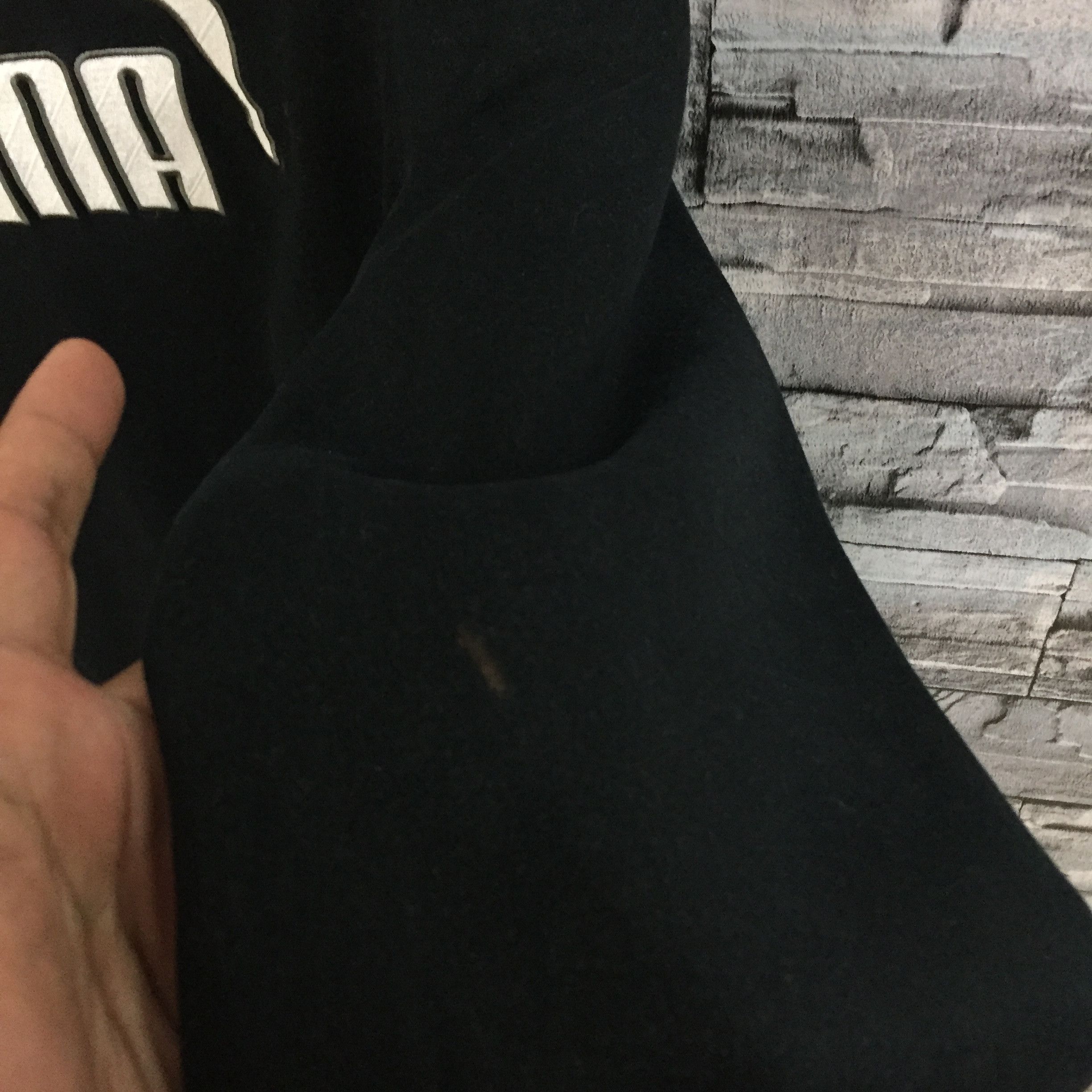 Puma Vintage Puma sweatshirt embroidered big logo size M black Size US M / EU 48-50 / 2 - 6 Thumbnail