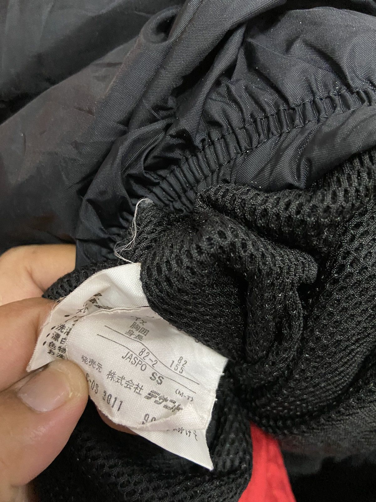Descente Vintage Descente Jacket Ski Bomber Windbreaker Size US S / EU 44-46 / 1 - 10 Thumbnail