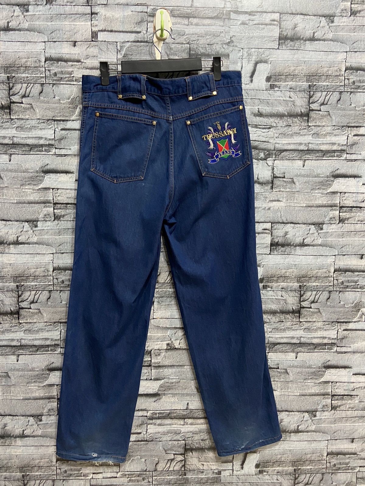 Trussardi Vintage Trussardi Jeans logo embroidered size 50 fit W31 Size US 31 - 1 Thumbnail