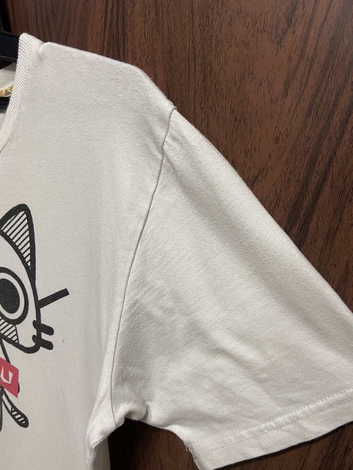Japanese Brand Vintage Airou Monster Hunter t shirt Capcom game L fit M Size US M / EU 48-50 / 2 - 6 Thumbnail