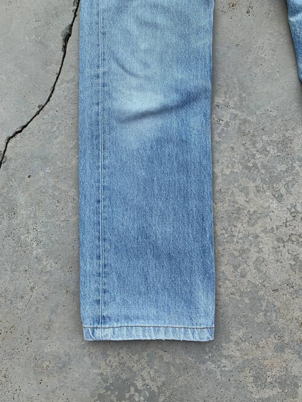 Levi's Levis 501 Button Fly Light Washed Distressed Vintage Jeans Size US 26 / EU 42 - 6 Thumbnail