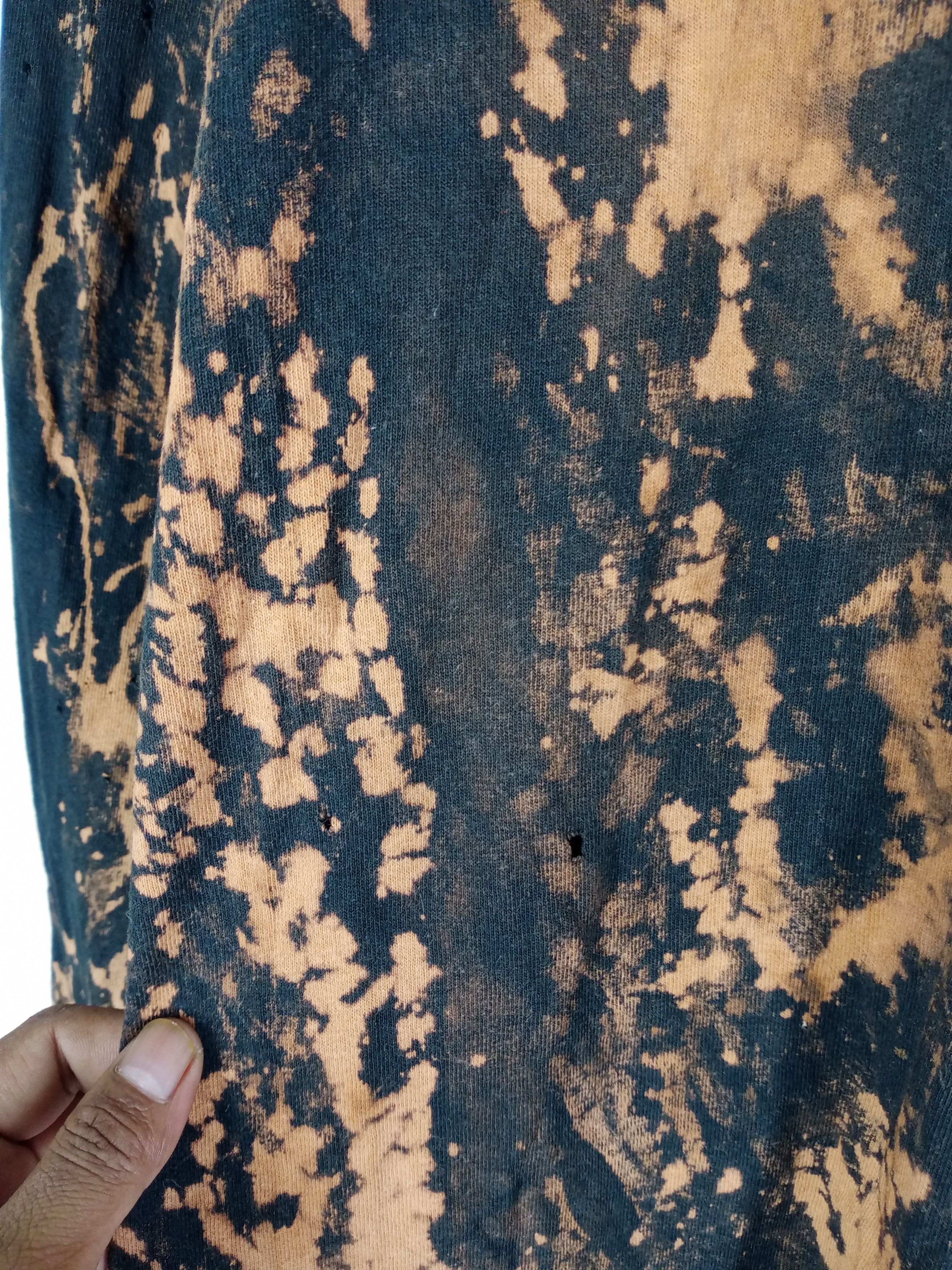 Carhartt Vintage Carhartt Long Sleeve Acid Wash Tshirt Size US XL / EU 56 / 4 - 6 Thumbnail