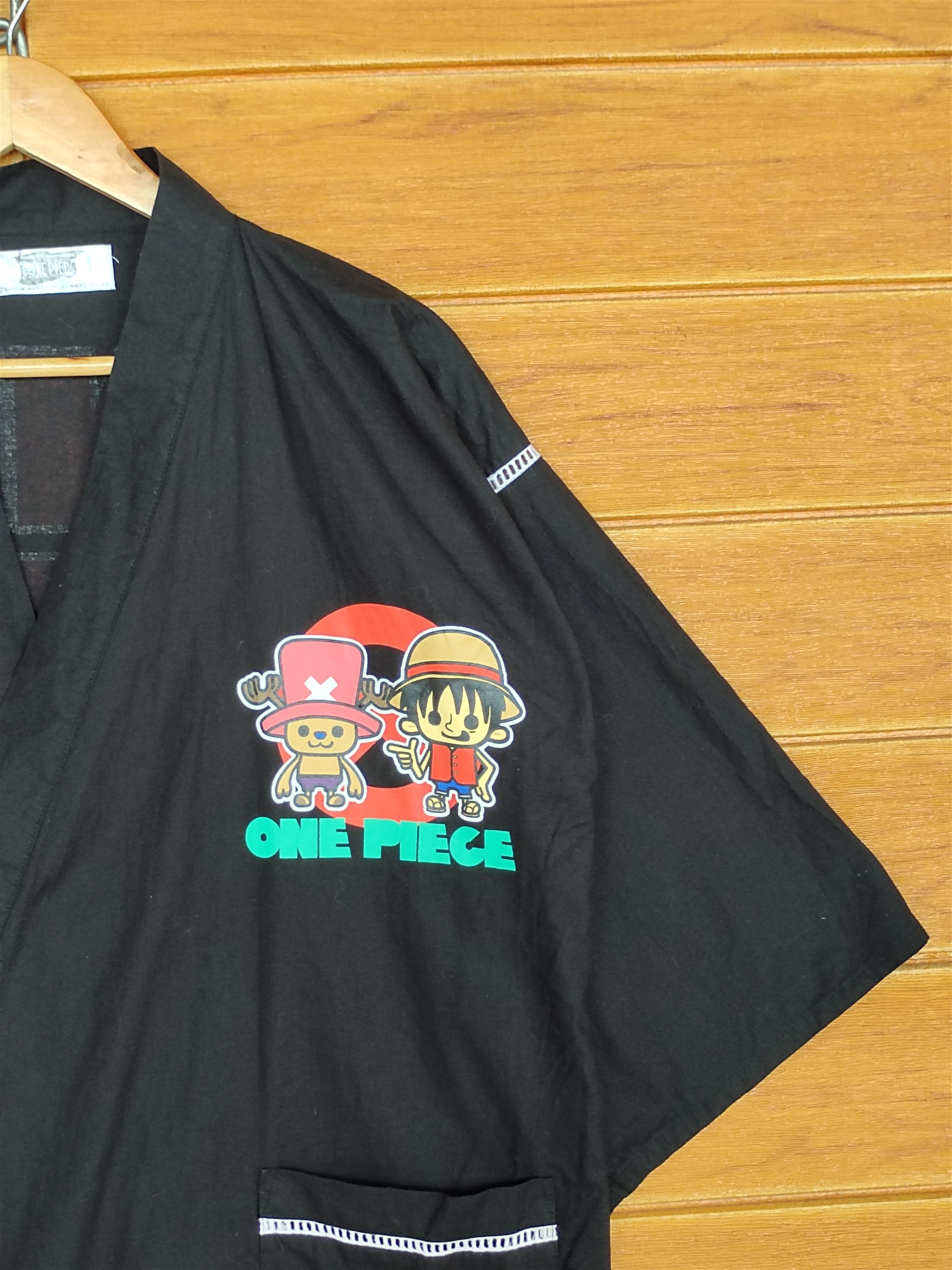 One Piece Vintage 1999 TV Animation Promo ONE PIECE Kimono Size US M / EU 48-50 / 2 - 8 Thumbnail