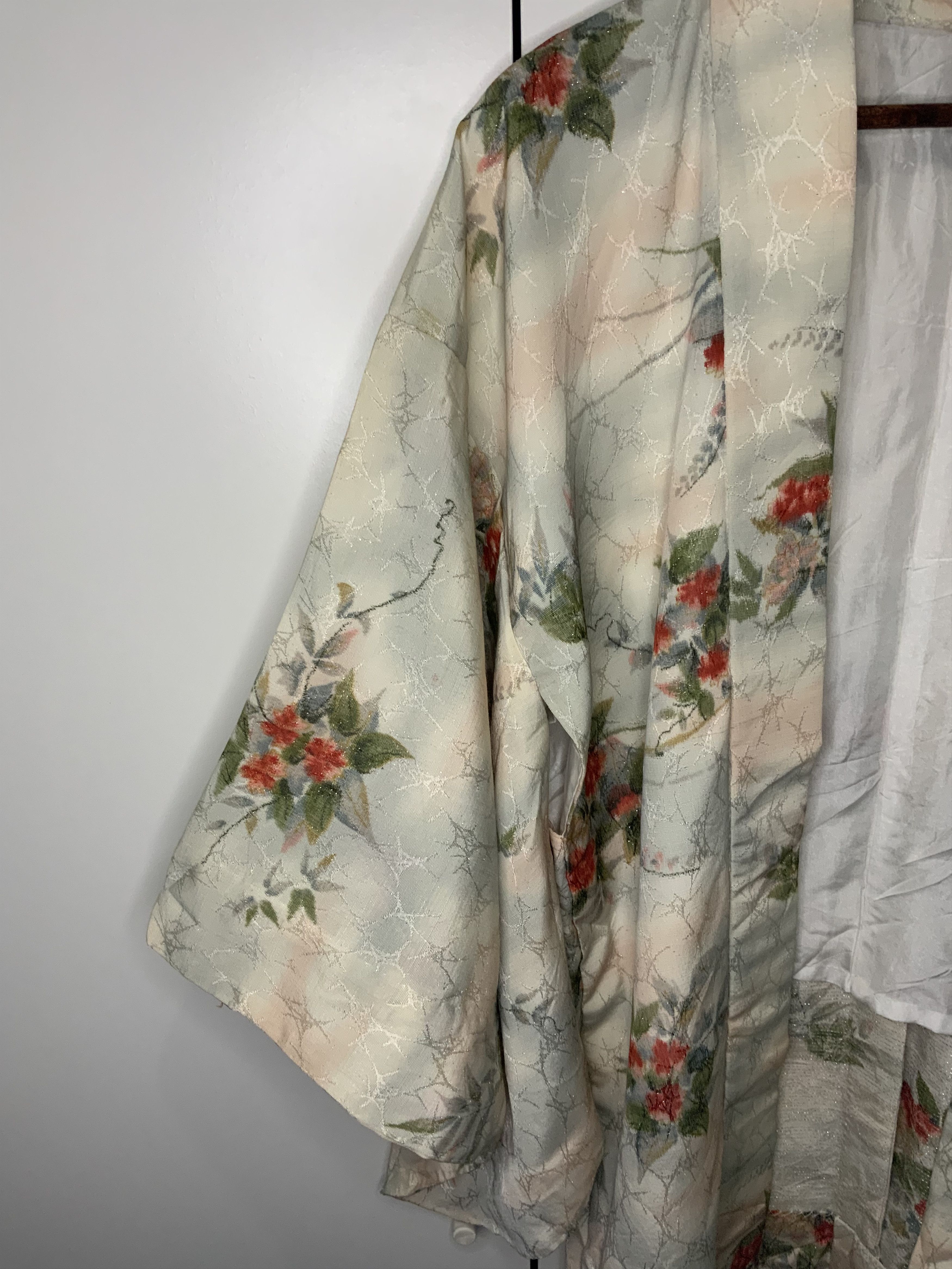 Vintage Vintage Cardigan Kimono Floral Japanese Traditional Size US L / EU 52-54 / 3 - 6 Thumbnail