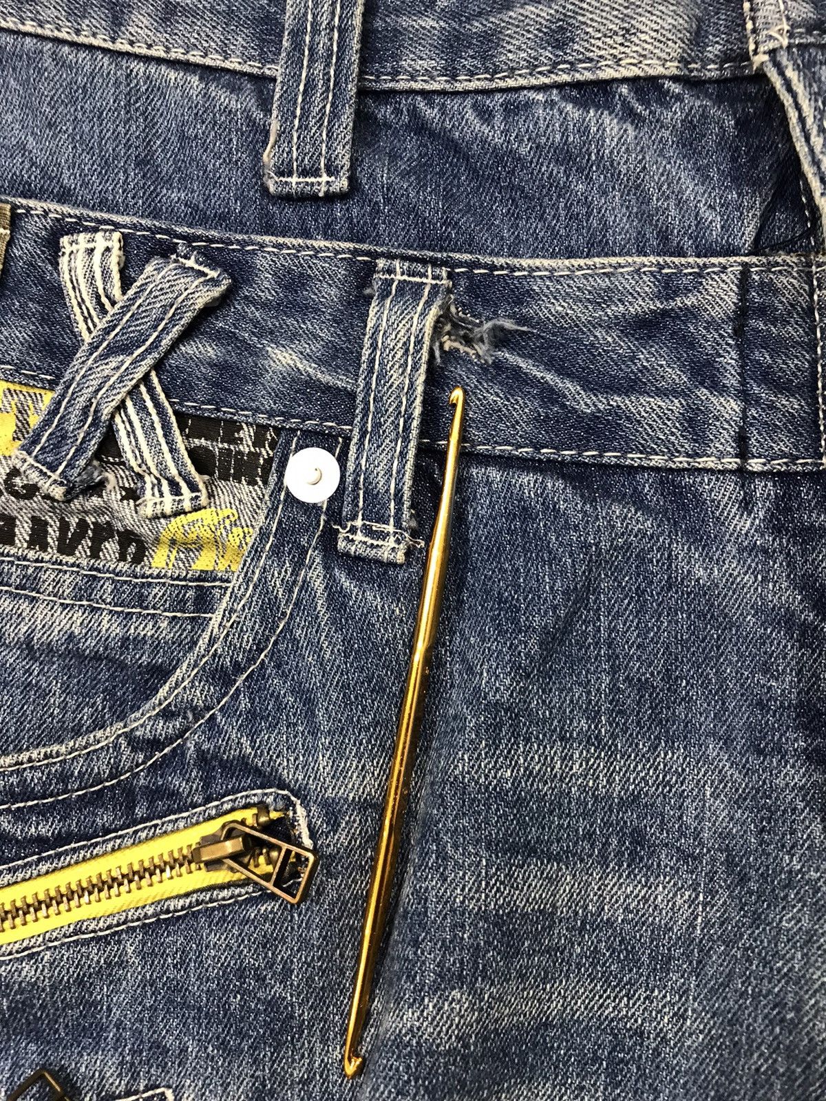 Japanese Brand × Vintage Vintage Dominate Double Waist Back Side Pocket Design Jeans Size US 34 / EU 50 - 17 Thumbnail