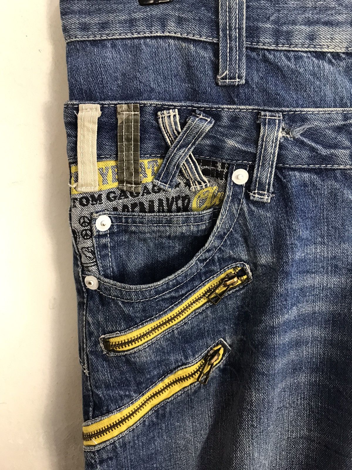 Japanese Brand × Vintage Vintage Dominate Double Waist Back Side Pocket Design Jeans Size US 34 / EU 50 - 8 Thumbnail