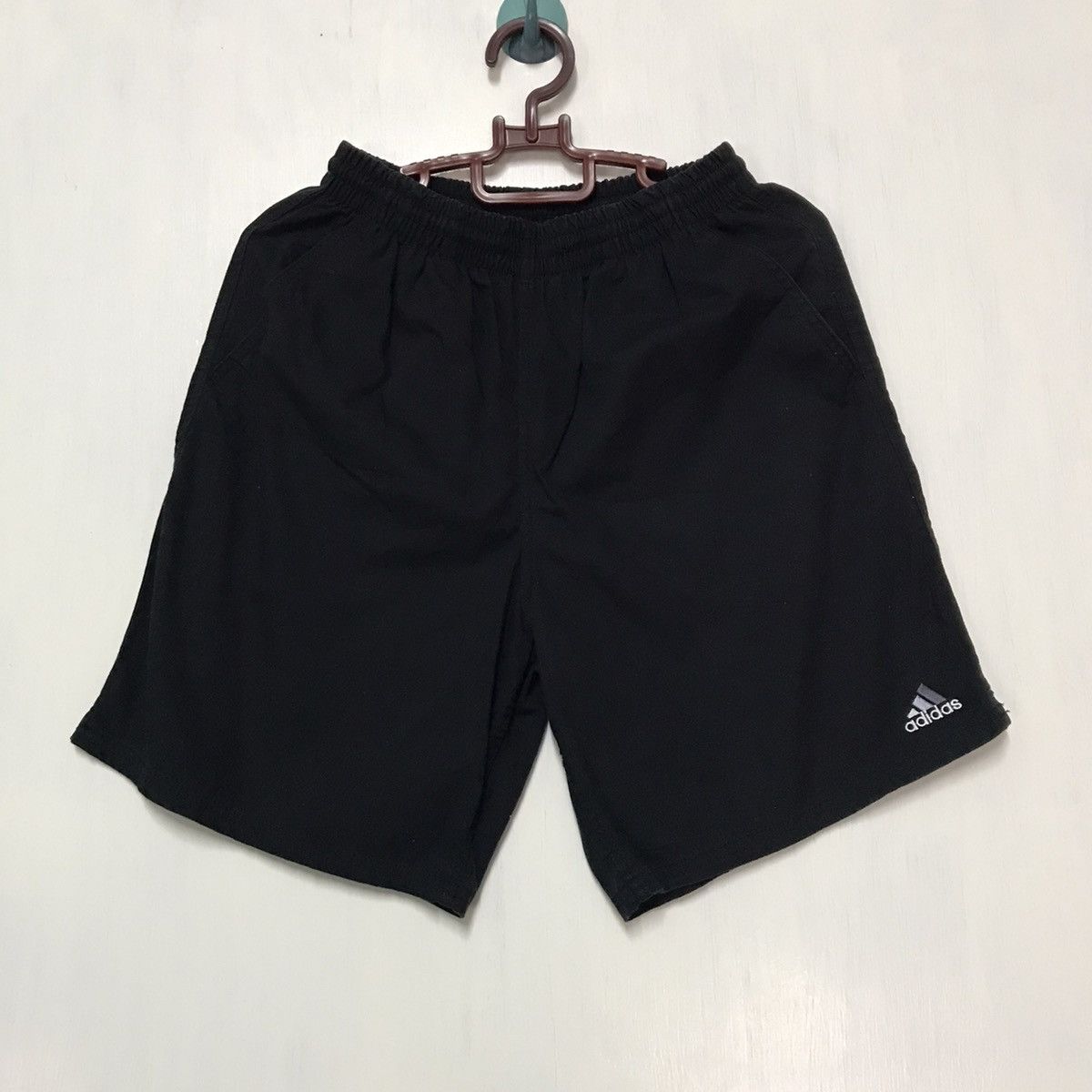 パンツ 1980s vintage DESCENTE adidas shorts Vintage Adidas by Descente All White Shorts Trefoil Logo