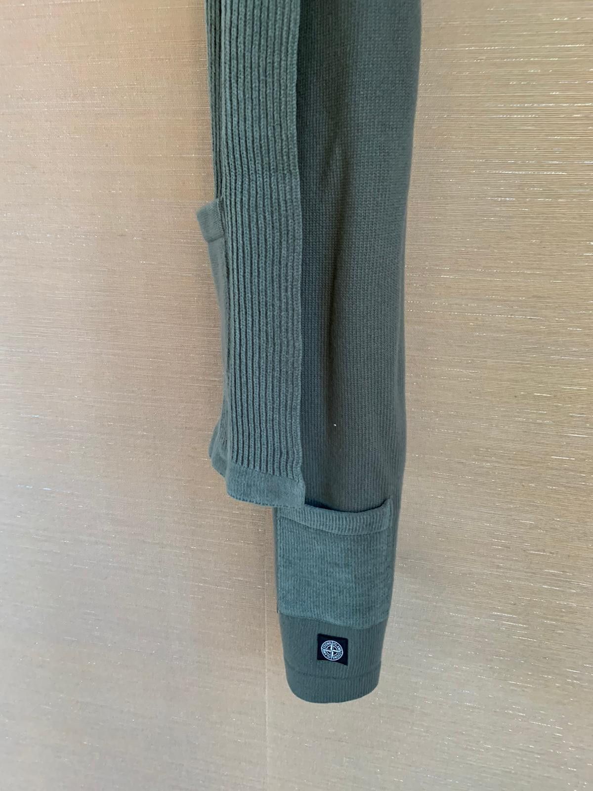 Stone Island Scarf With Pockets in olive Size ONE SIZE - 1 Thumbnail