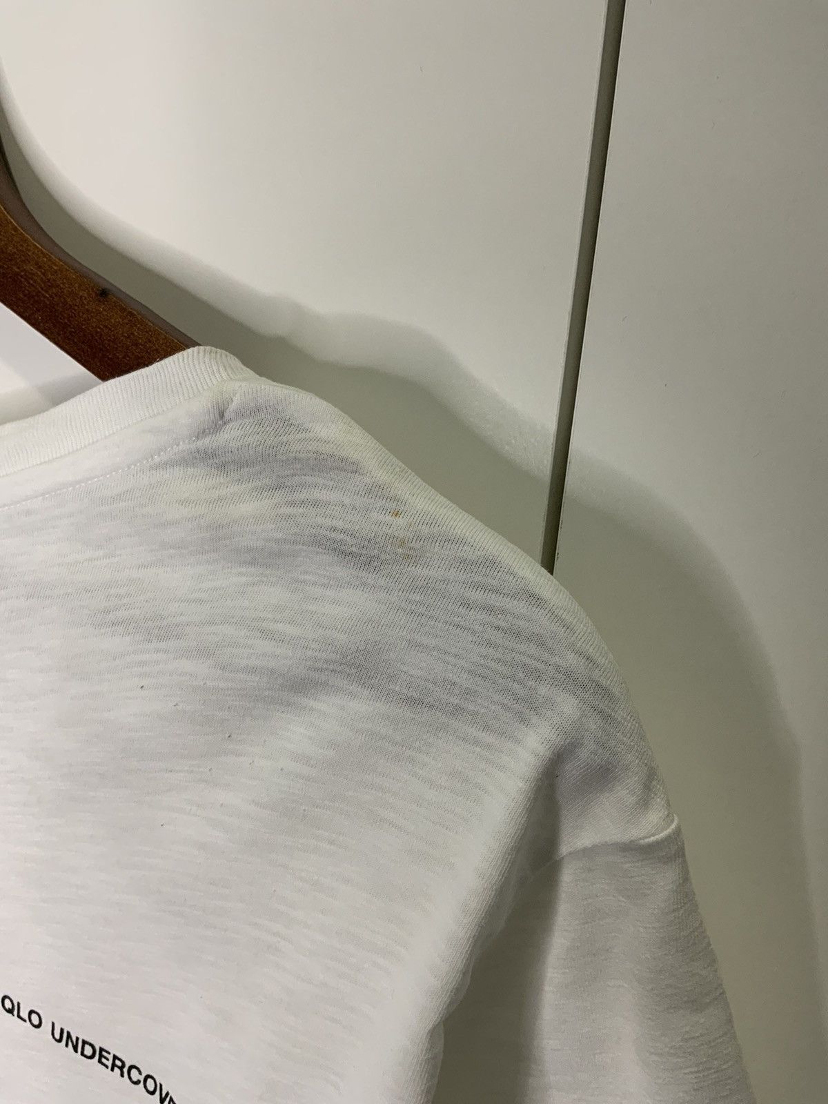Undercover × Uniqlo Uniqlo x Undercover Mickey Mouse White Tee Size US L / EU 52-54 / 3 - 11 Thumbnail