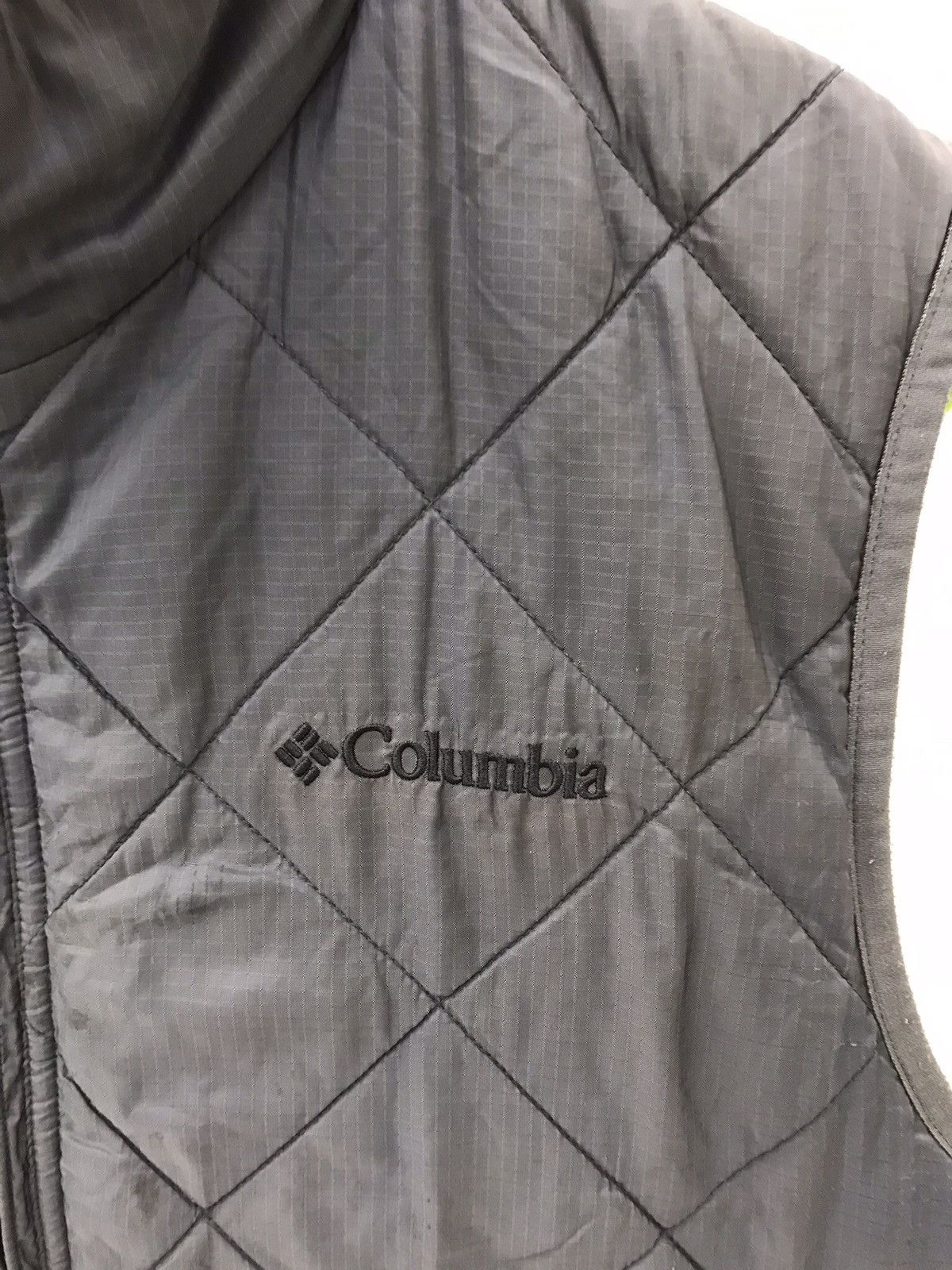 Columbia Columbia Reversible Omni-Shield Outdoor Vest Size US L / EU 52-54 / 3 - 6 Thumbnail