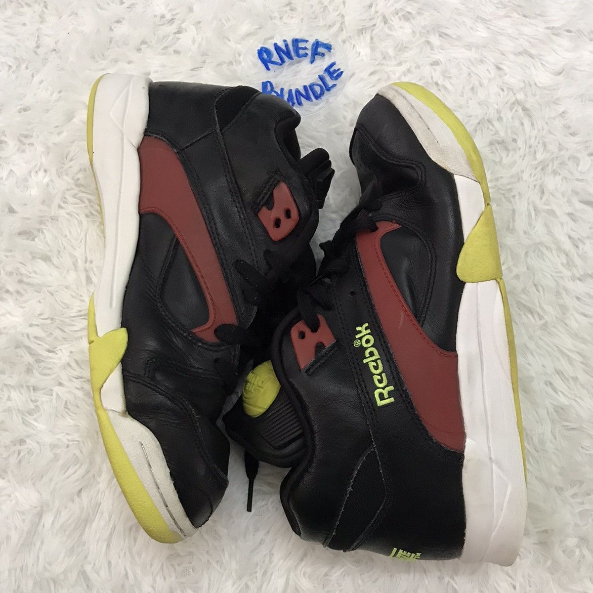 Reebok Reebok court victory pump Size US 9 / EU 42 - 8 Thumbnail