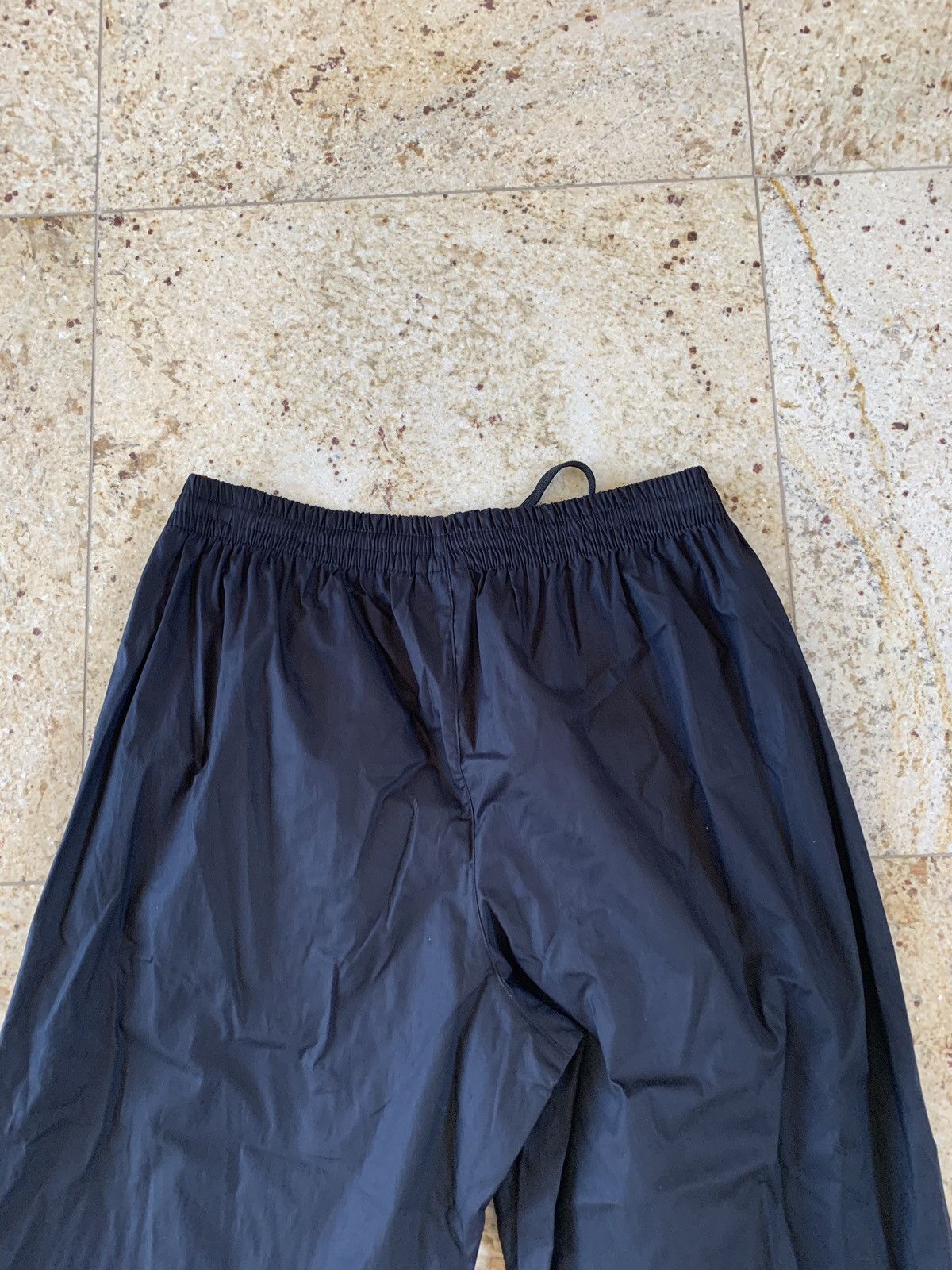 Vetements ETE19 Track Pants in Black & Highlighter Yellow Size US 30 / EU 46 - 11 Thumbnail