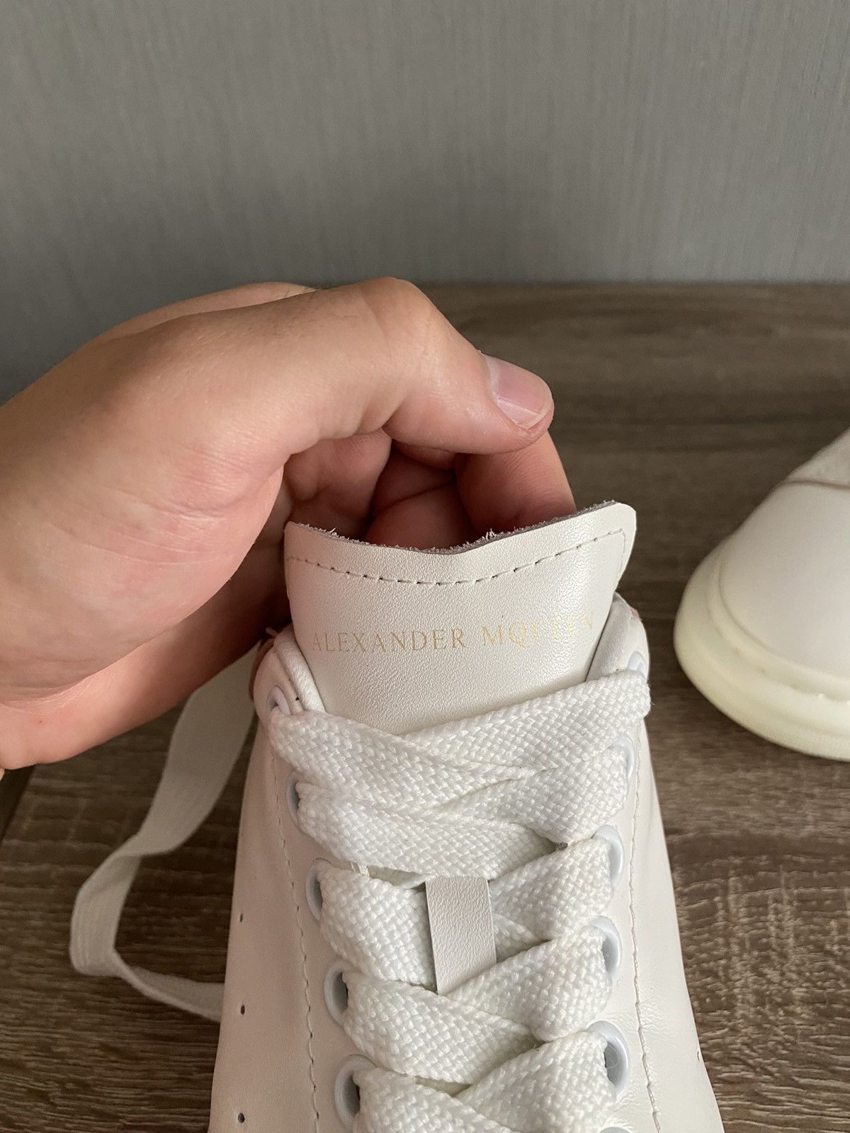 Alexander McQueen Alexander Mcqueen White Pink sneakers Size US 7 / IT 37 - 8 Thumbnail