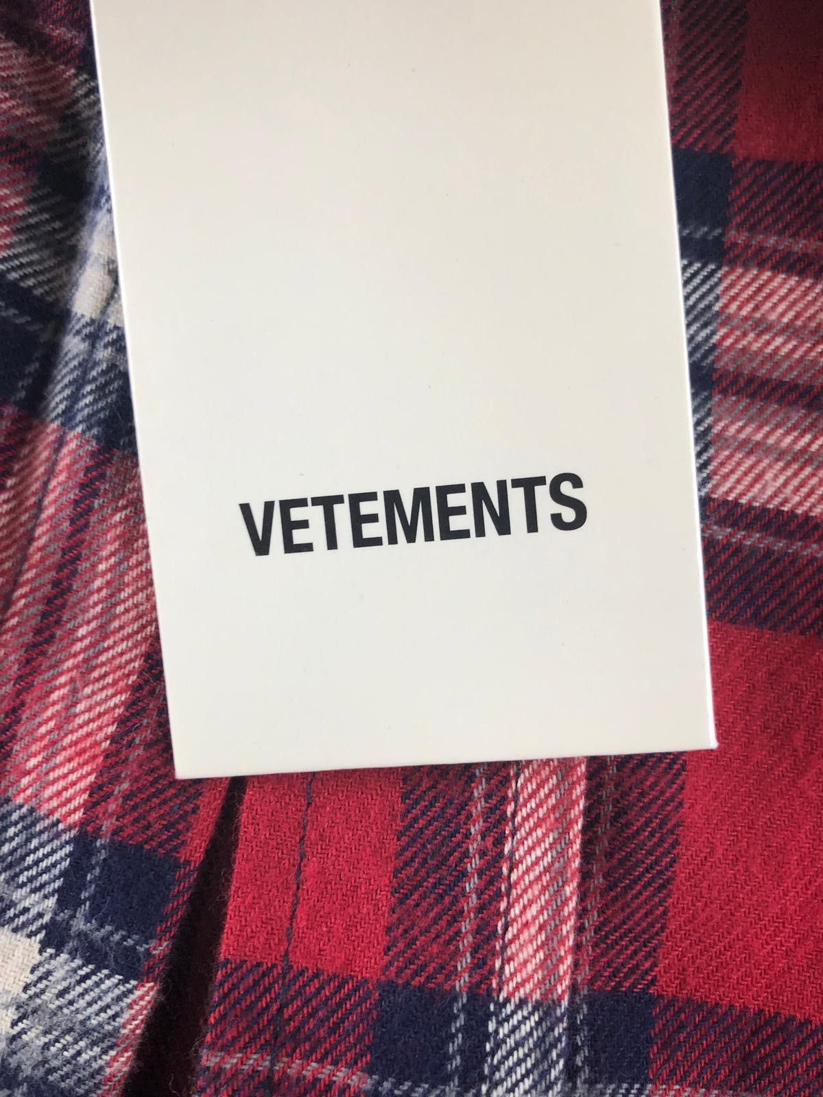 Vetements Single Sleeve Red Tartan Button Up Size US S / EU 44-46 / 1 - 8 Thumbnail