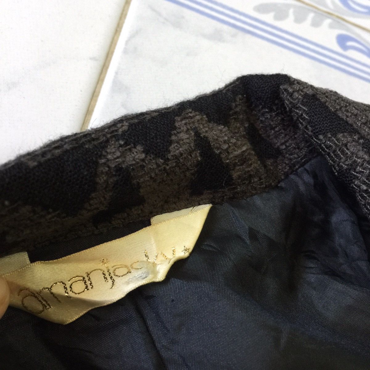 Japanese Brand Jacket blazer nice design material 40% wool made in Japan Size L / US 10 / IT 46 - 10 Thumbnail