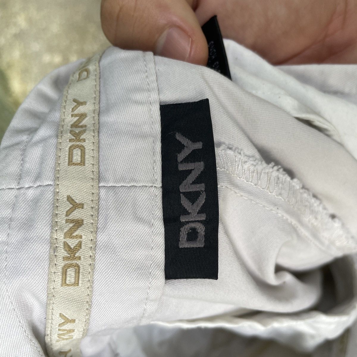 DKNY Vintage DKNY 5 Pocket Chinos Casual Pants Size US 30 / EU 46 - 8 Thumbnail