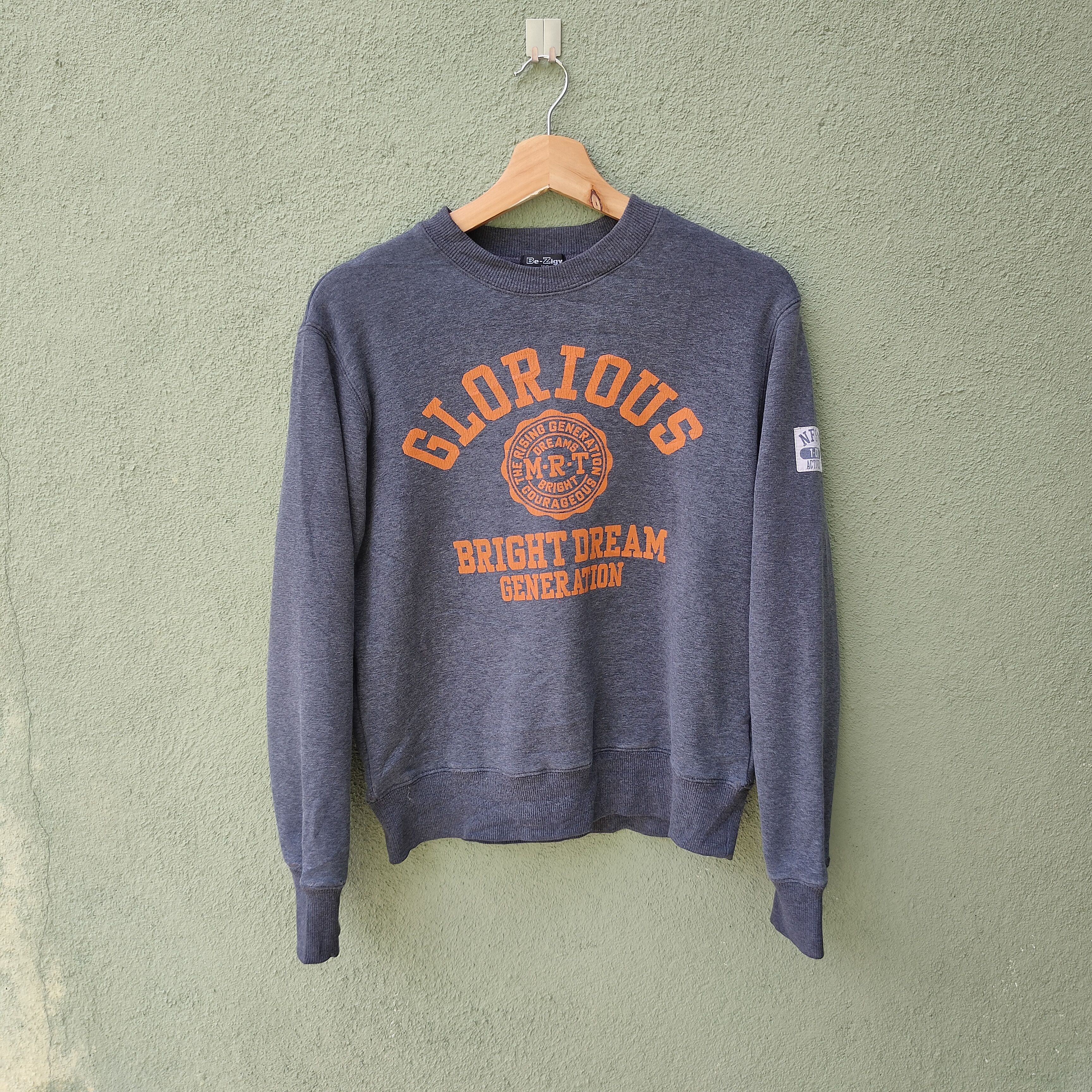 image of Designer Vintage Be-Zigy Glorius Bright Dream Generation Sweatshirt in Soft Grey, Men's (Size Small