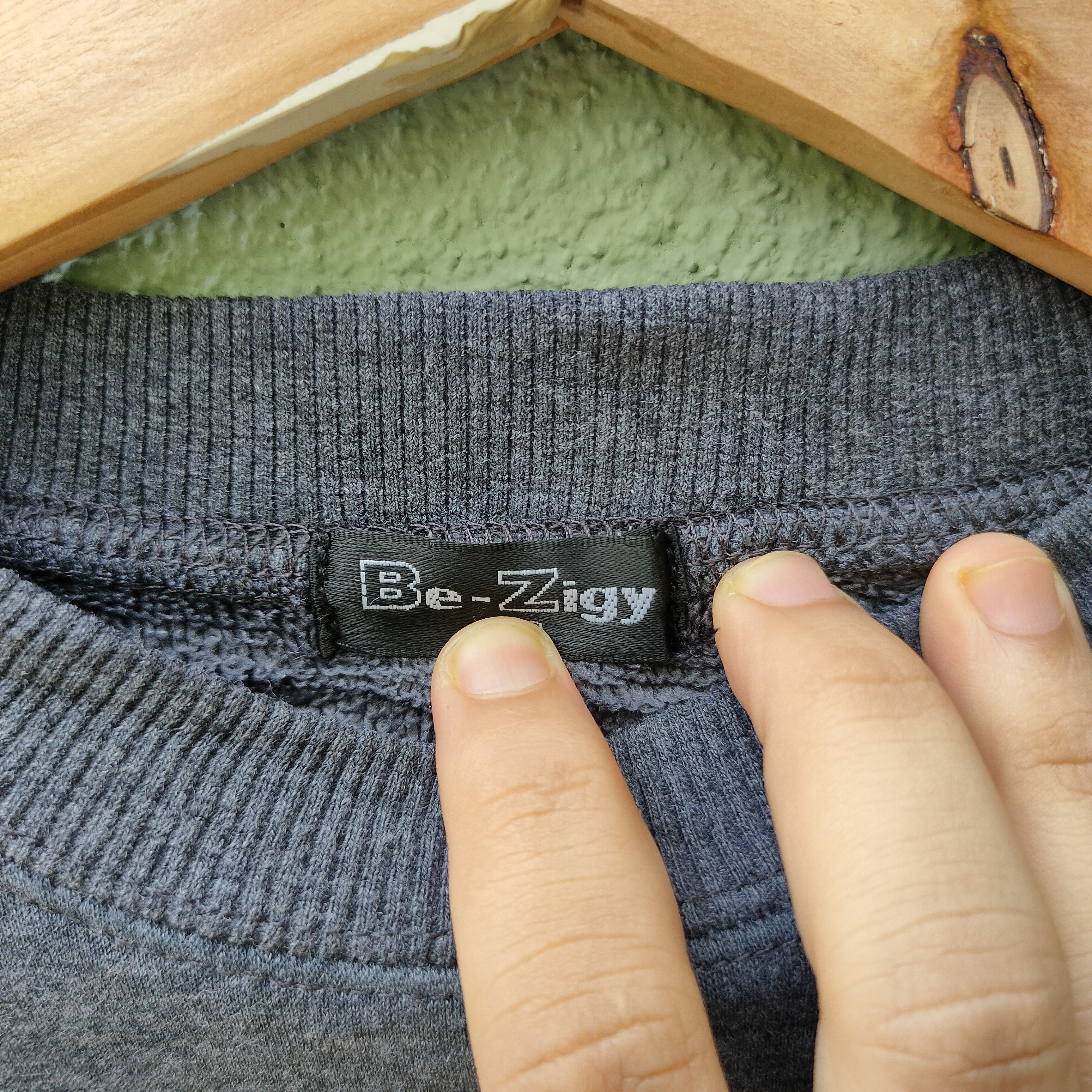 Japanese Brand Vintage Be-Zigy Glorius Bright Dream Generation Sweatshirt Size US S / EU 44-46 / 1 - 4 Thumbnail
