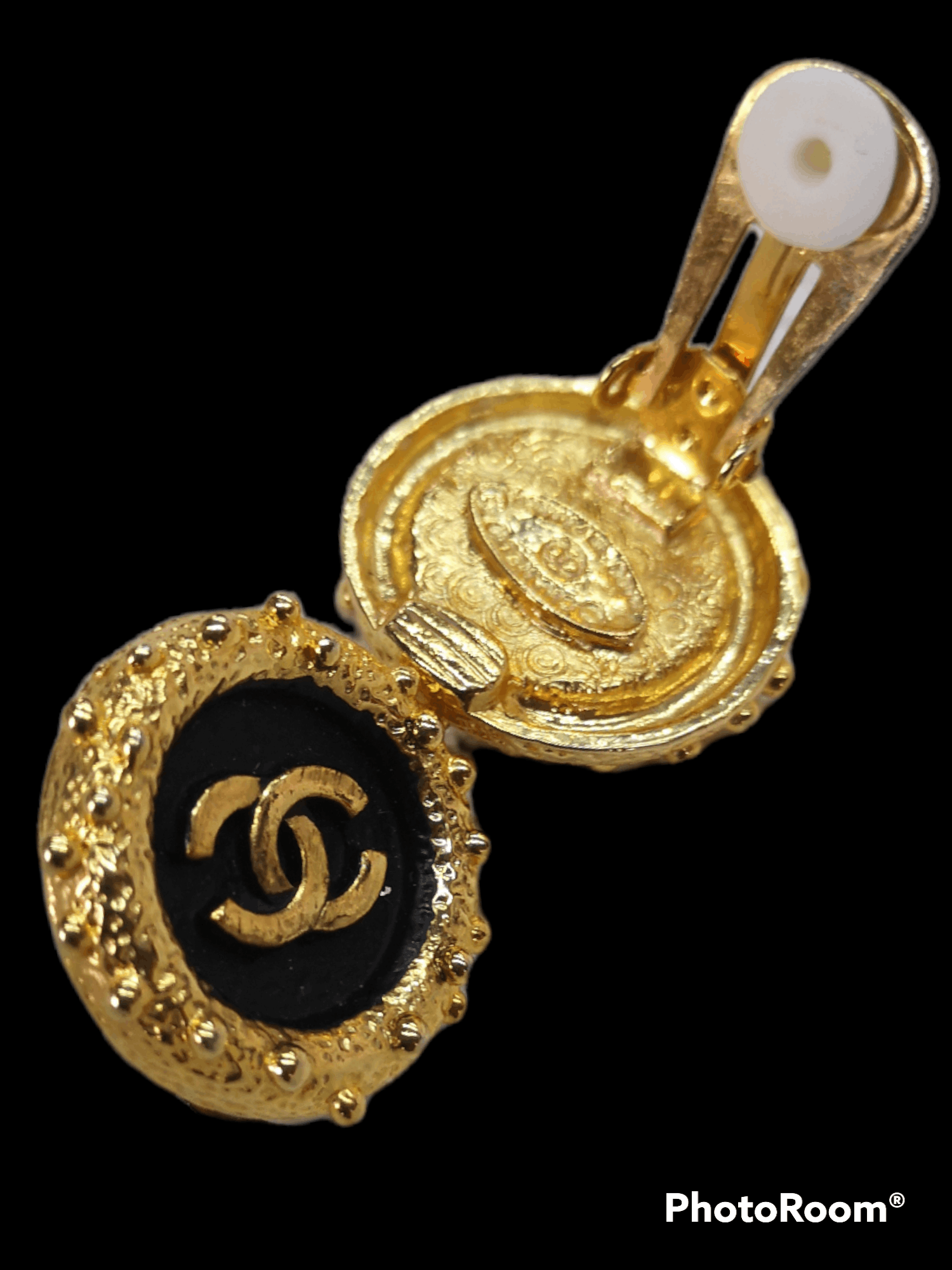 Chanel Vintage Chanel CC logo Earrings Size ONE SIZE - 1 Thumbnail