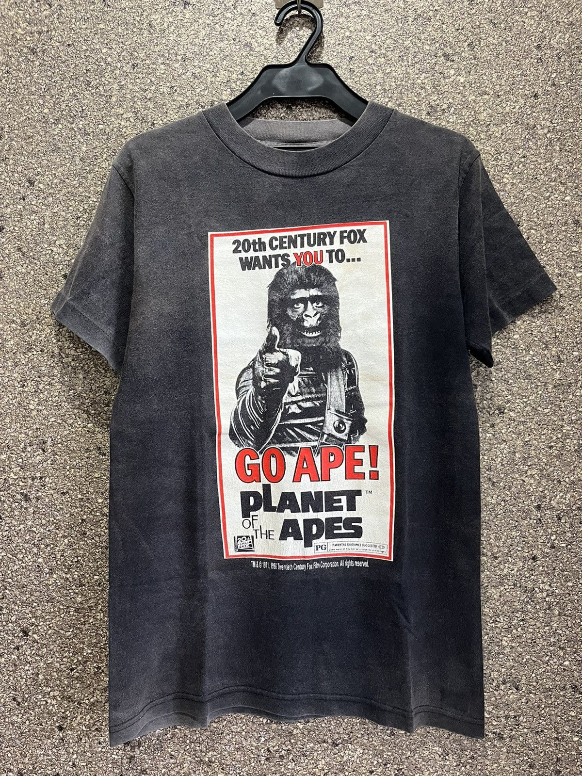 image of Made In USA x Vintage Planet Of The Apes Ft86 in Black, Men's (Size Medium)