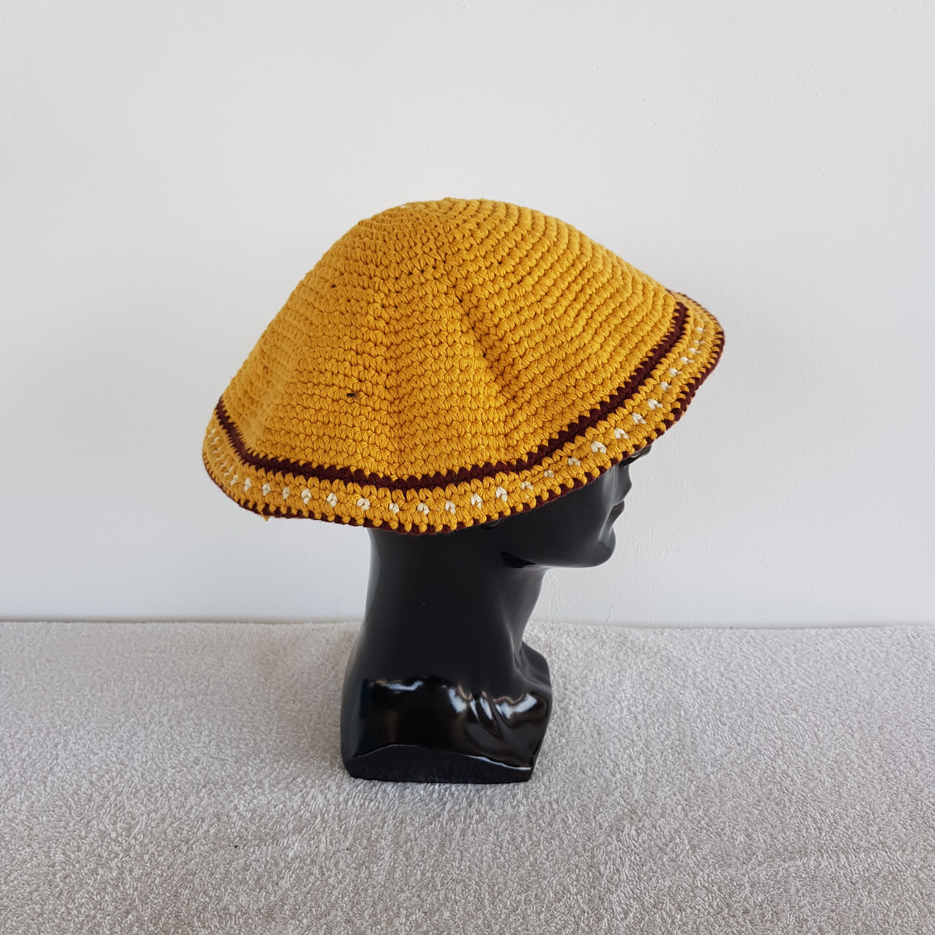 If Six Was Nine × Japanese Brand × Vintage Vintage Japanese Beanie Unknown Snow Cap Crochet Hats Size ONE SIZE - 3 Thumbnail