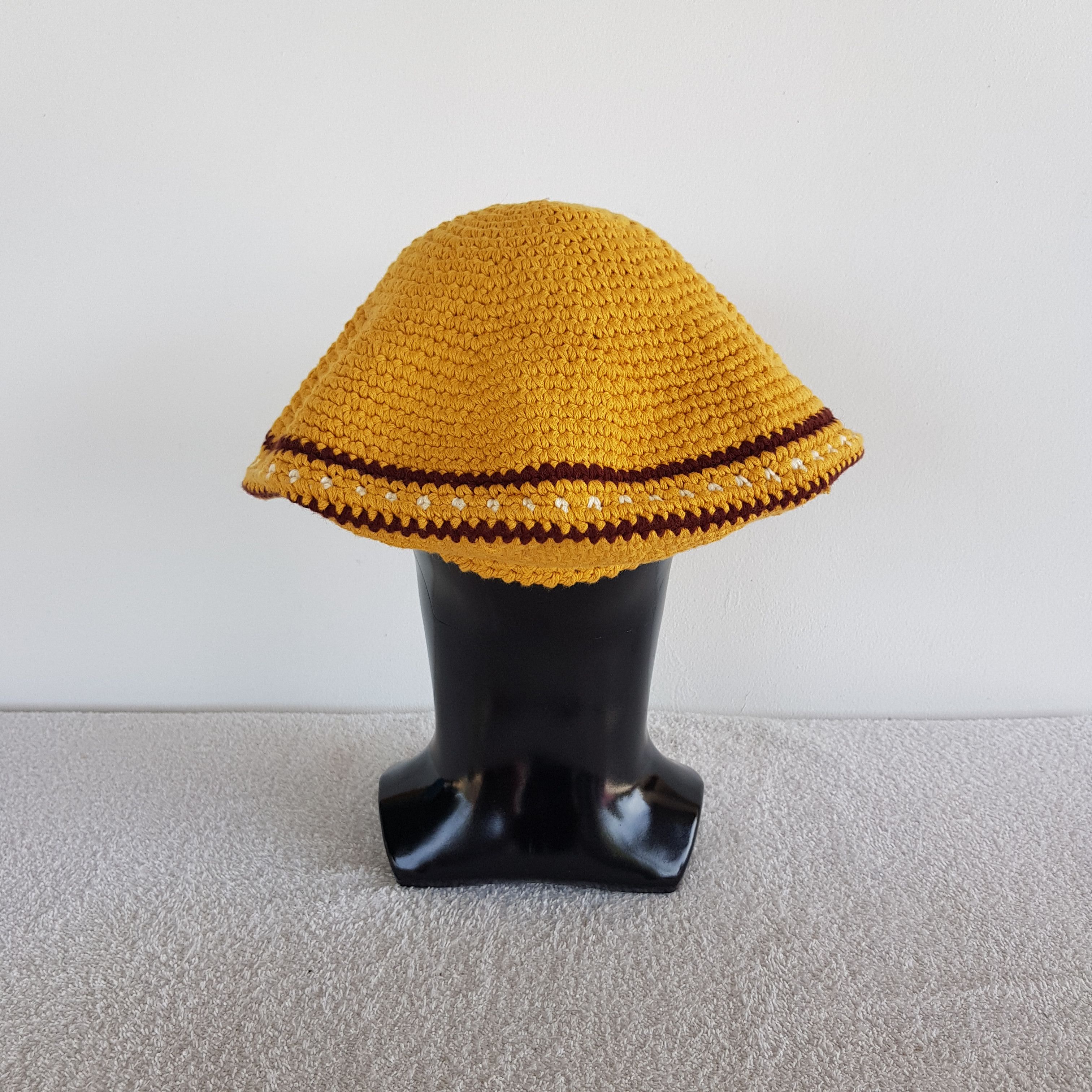 If Six Was Nine × Japanese Brand × Vintage Vintage Japanese Beanie Unknown Snow Cap Crochet Hats Size ONE SIZE - 4 Thumbnail