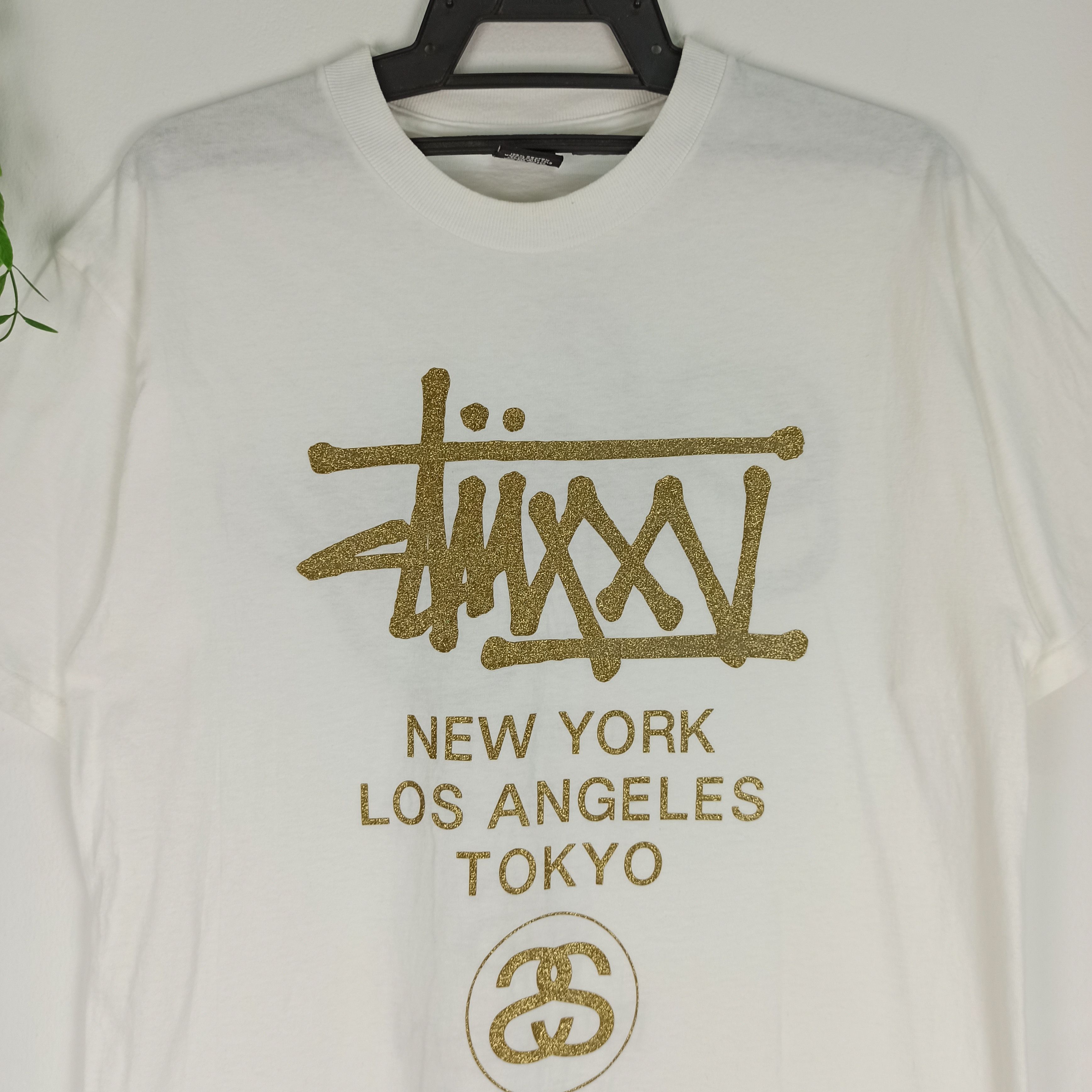 Stussy Rare Stussy Gold New York Los Angeles Tokyo London Paris Size US M / EU 48-50 / 2 - 2 Thumbnail