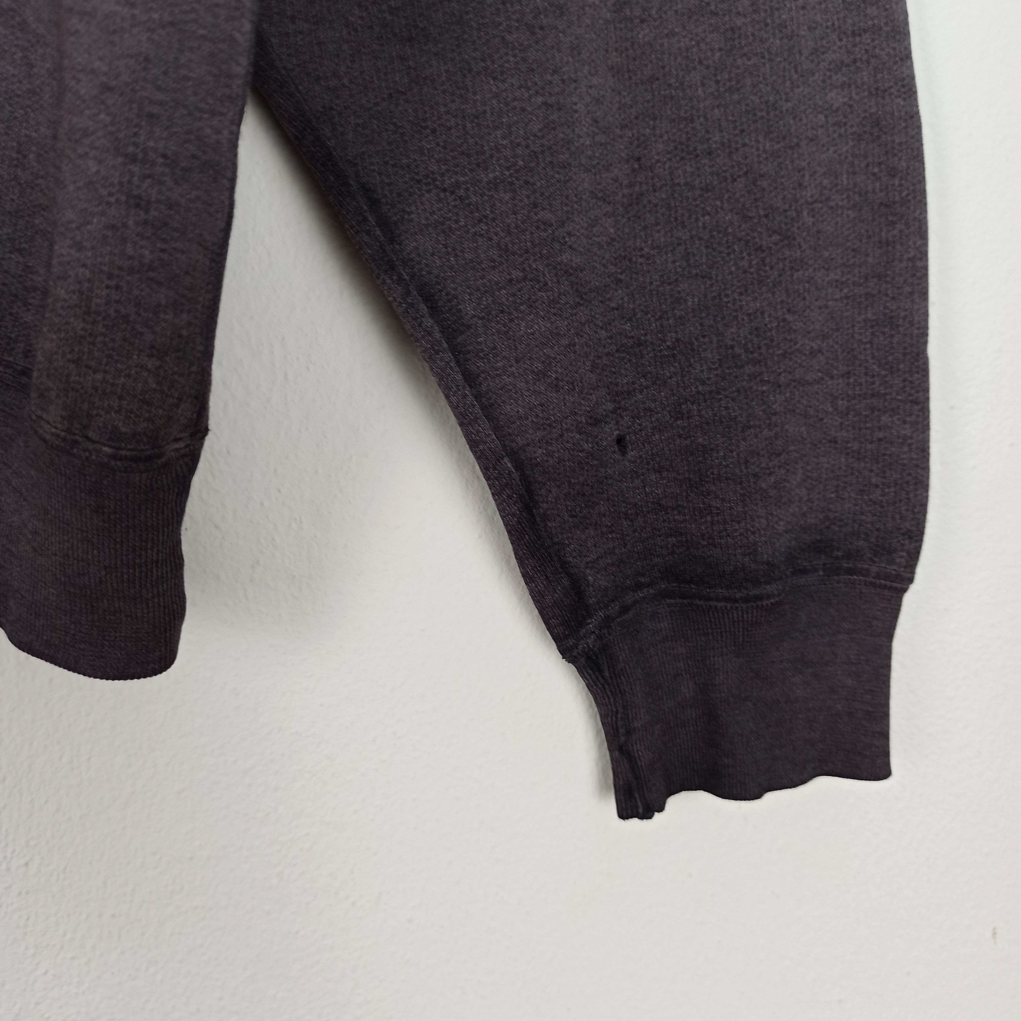 Nike Vintage 90's Nike Silver Tag Small Logo Faded Colour Size US L / EU 52-54 / 3 - 5 Thumbnail
