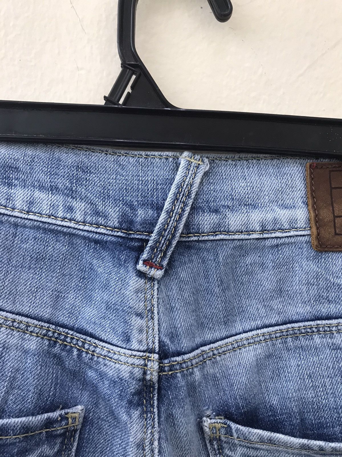 Tommy Hilfiger Tommy Hilfiger Slim Fit Hudson Jeans Size US 30 / EU 46 - 4 Thumbnail