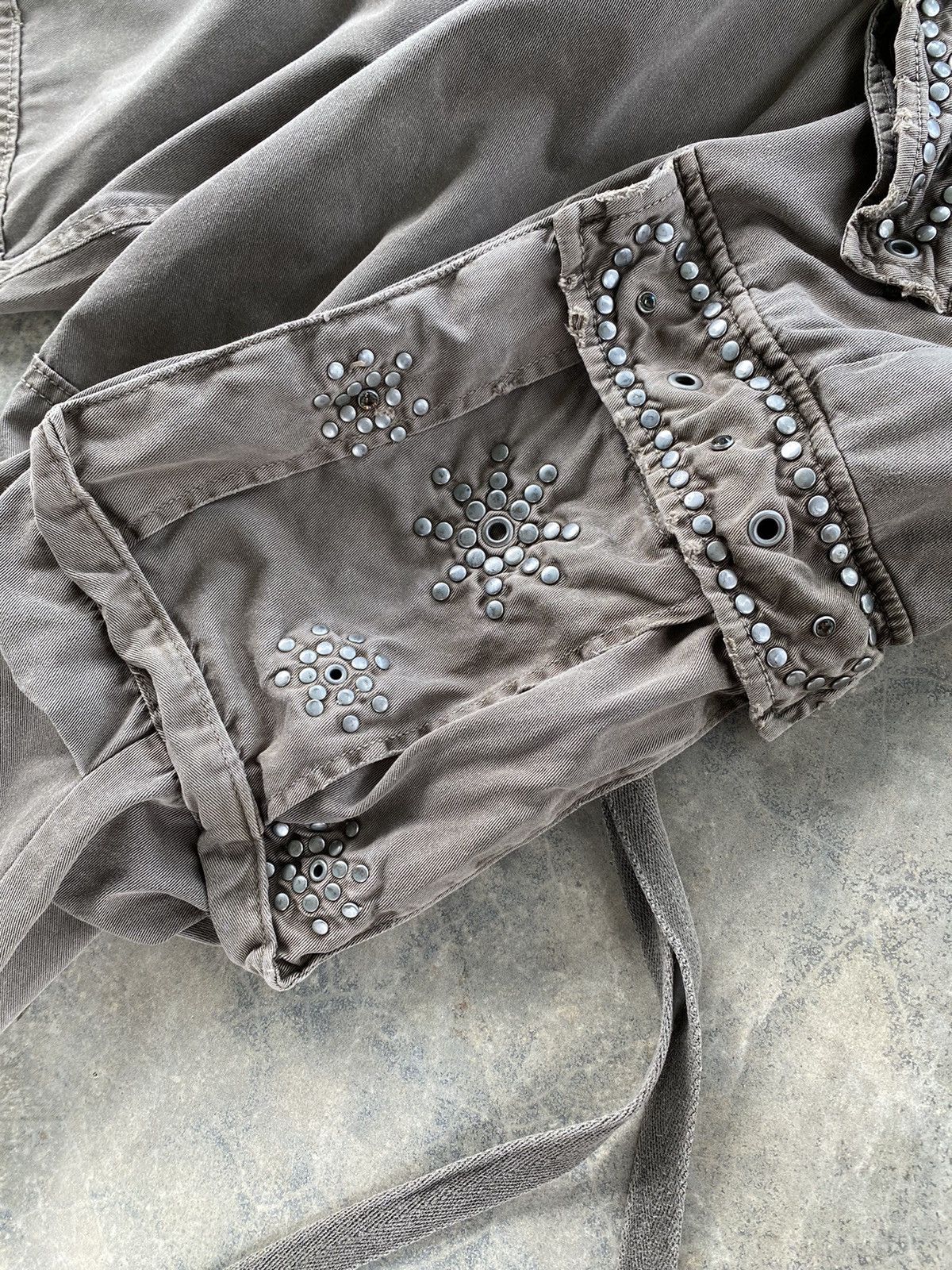 Japanese Brand Vintage Mangrove Bondage Eyelet Distressed Cargo Pants Size US 35 - 11 Thumbnail