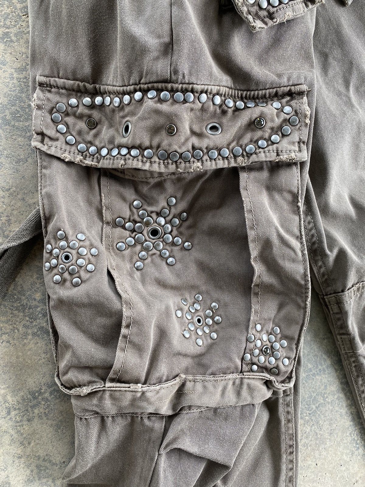 Japanese Brand Vintage Mangrove Bondage Eyelet Distressed Cargo Pants Size US 35 - 10 Thumbnail