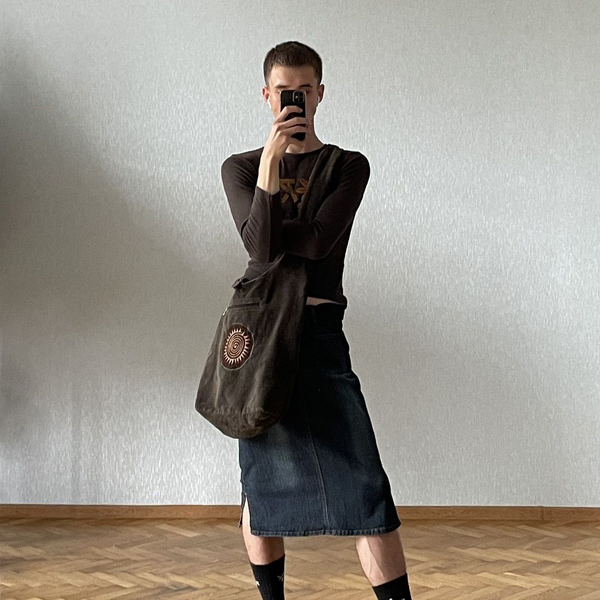 Japanese Brand Y2K Midi Skirt Vintage Japanese Style Faded Denim Size 28" / US 6 / IT 42 - 7 Thumbnail