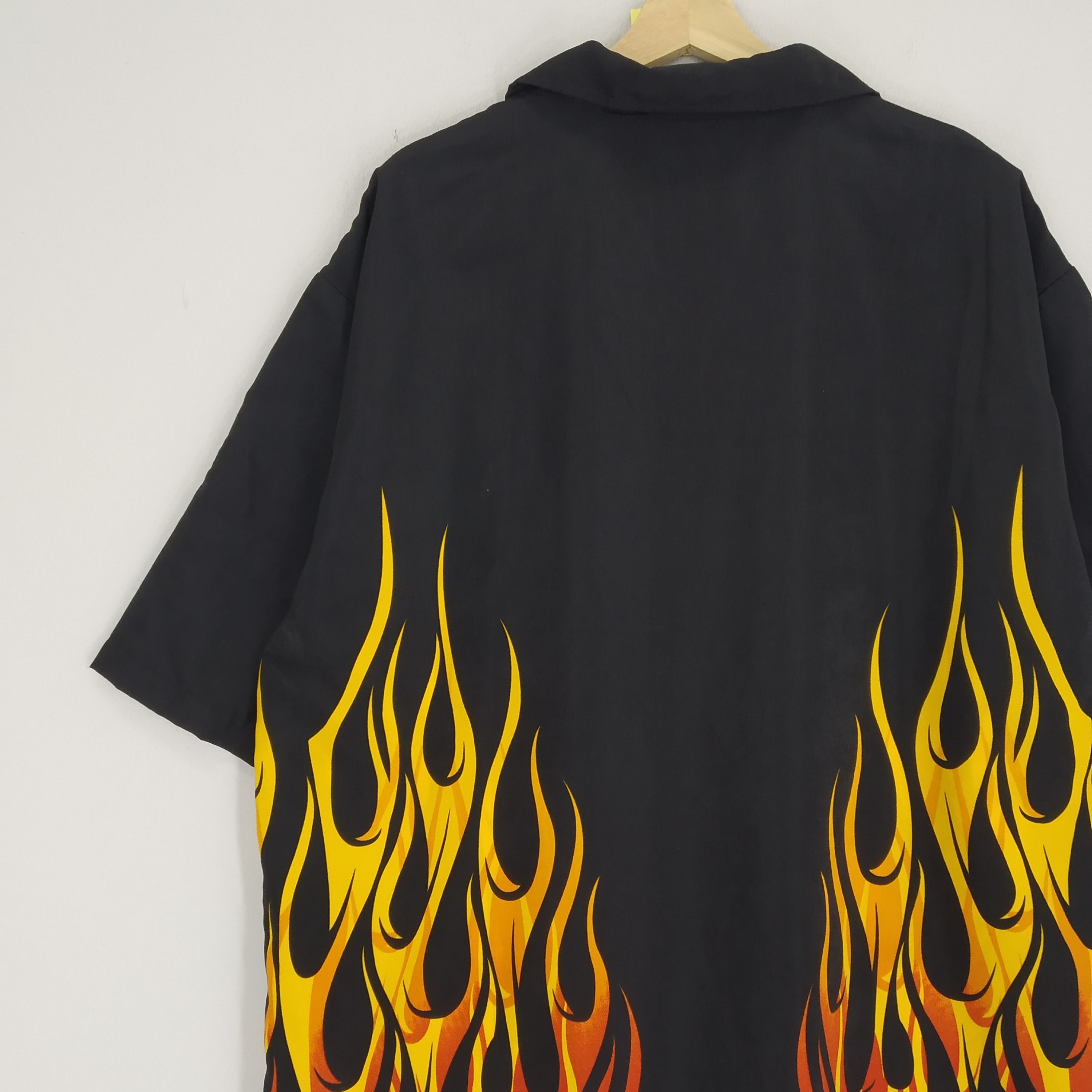 Vintage Vintage Southwest Bowling Apparel Flames Art Shirt Size US XXL / EU 58 / 5 - 6 Thumbnail