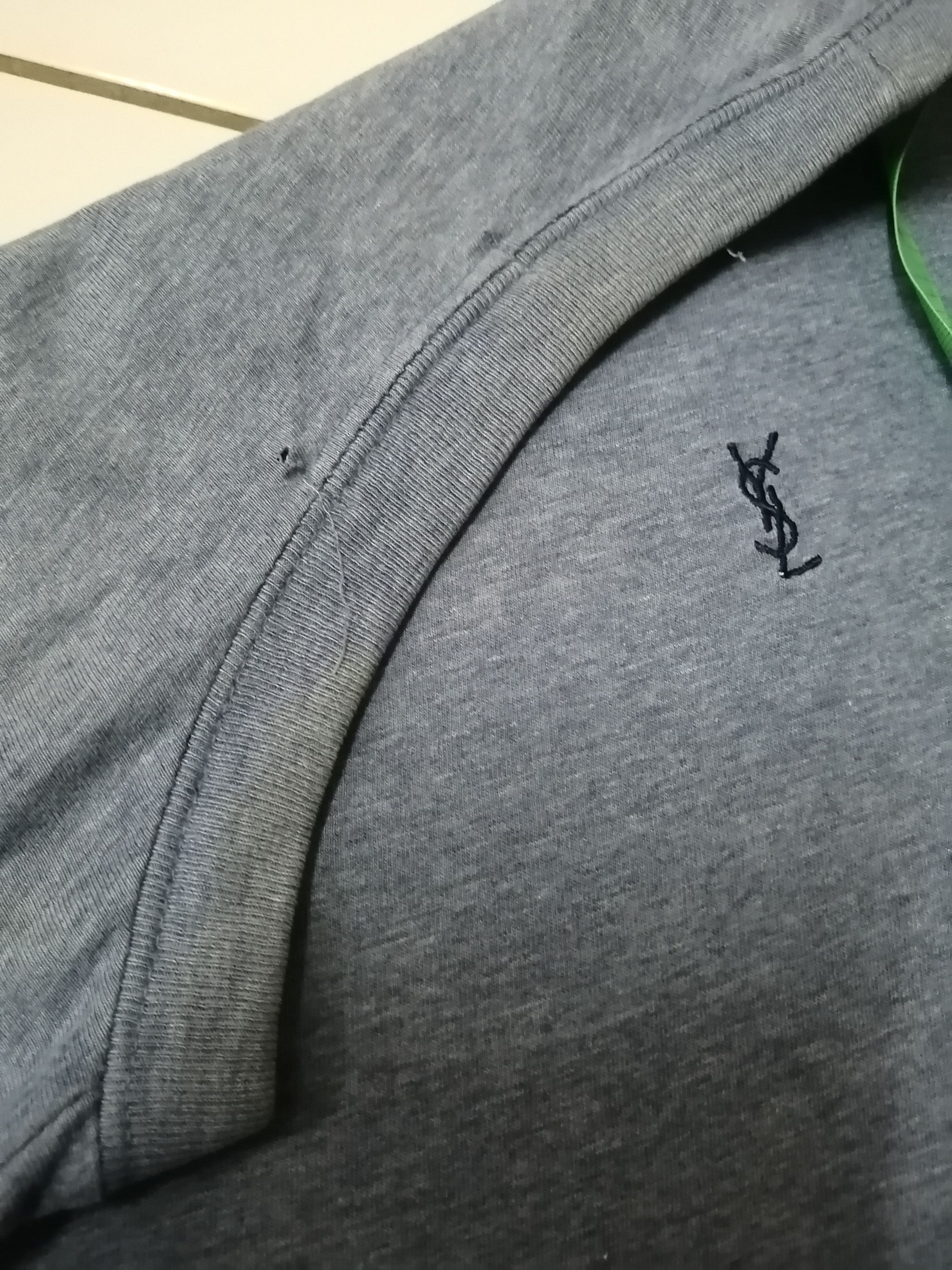 Yves Saint Laurent Vintage YVES SAINT LAURENT Small Logo Tees Size US L / EU 52-54 / 3 - 2 Thumbnail